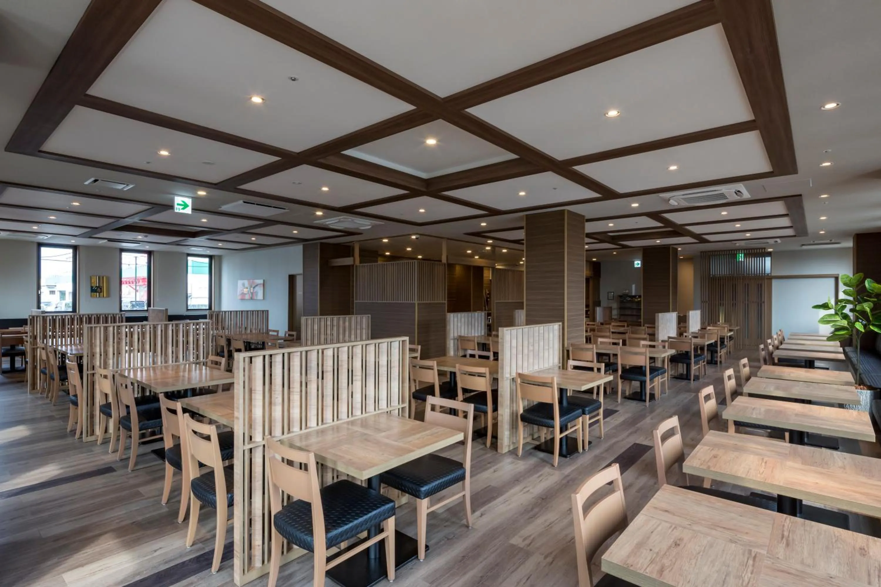 Restaurant/places to eat in Hotel Route-Inn Chiba Hamano -Tokyowangando-
