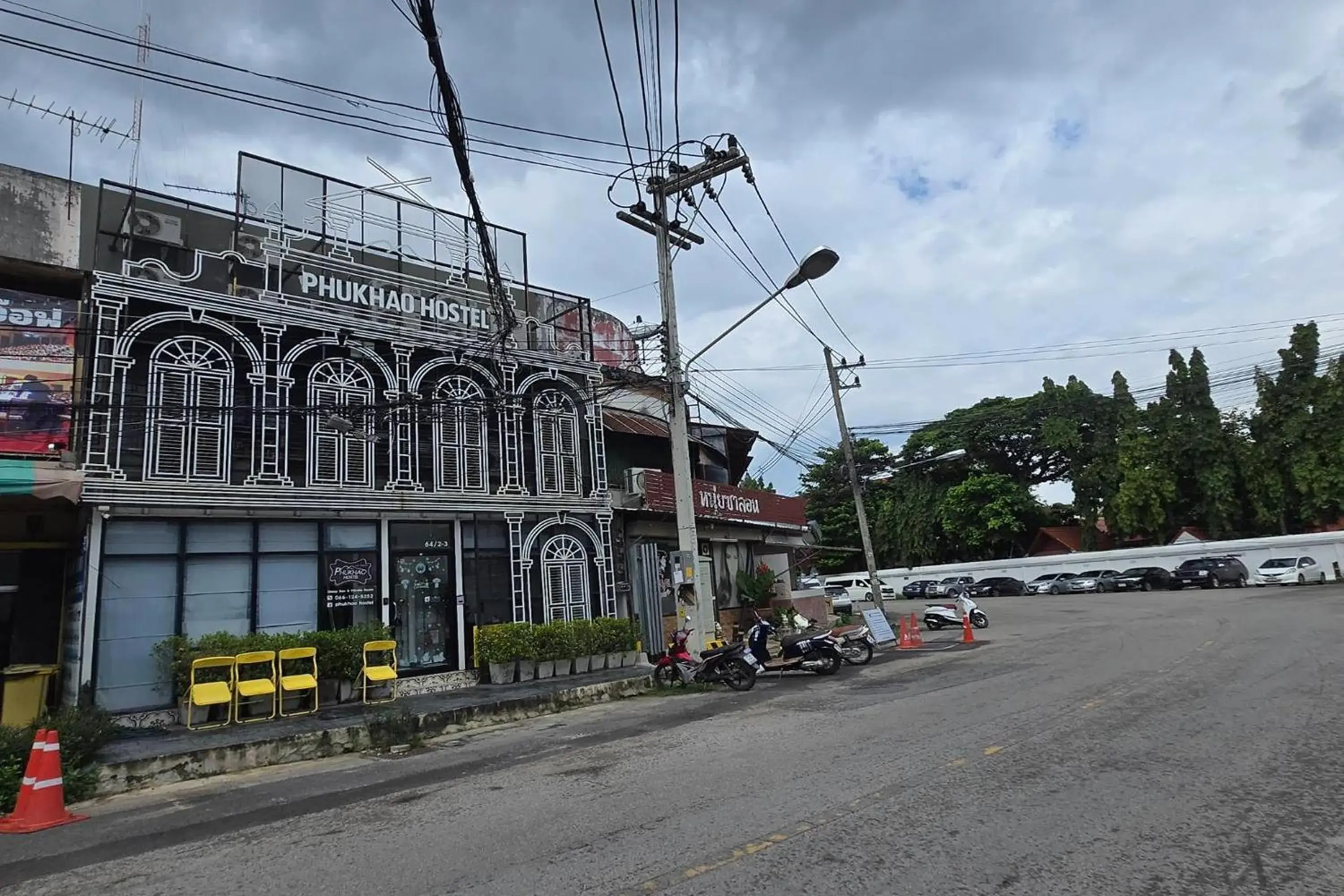 Property building in Phukhao Hostel Property building in Phukhao Hostel