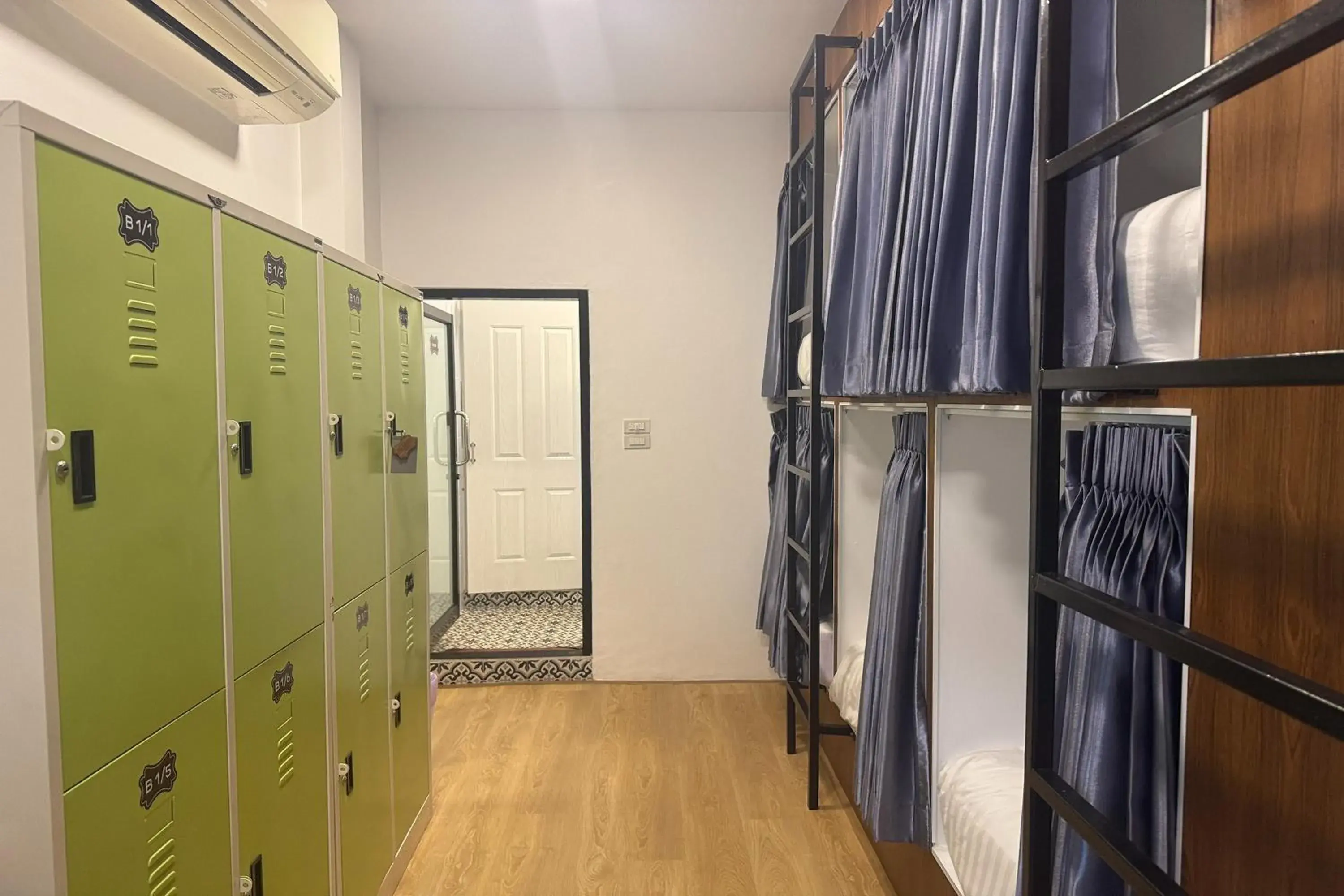 Bunk Bed in Male Dormitory Room in Phukhao Hostel Bunk Bed in Male Dormitory Room in Phukhao Hostel