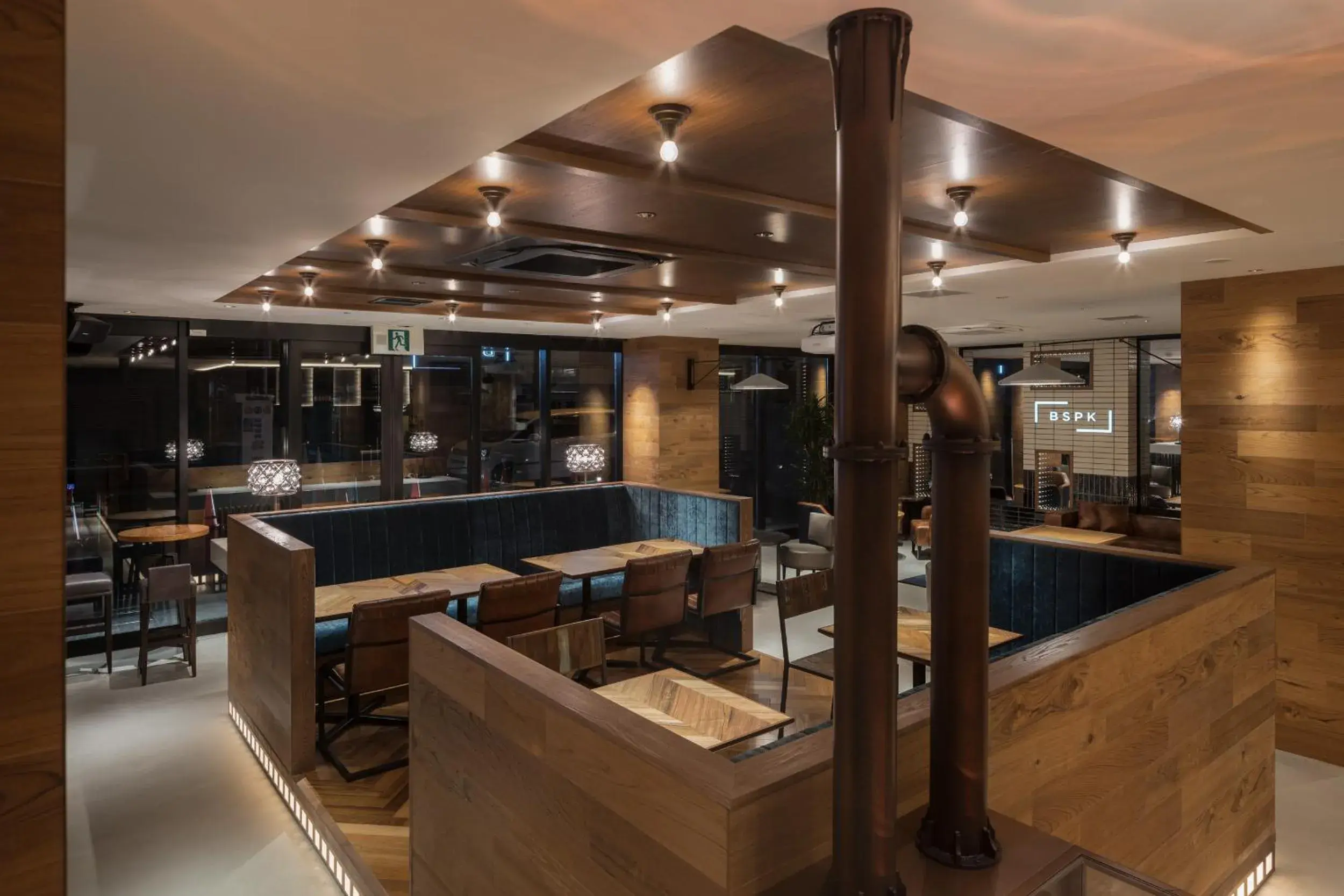 Lounge or bar in Bespoke Hotel Shinsaibashi Lounge or bar in Bespoke Hotel Shinsaibashi