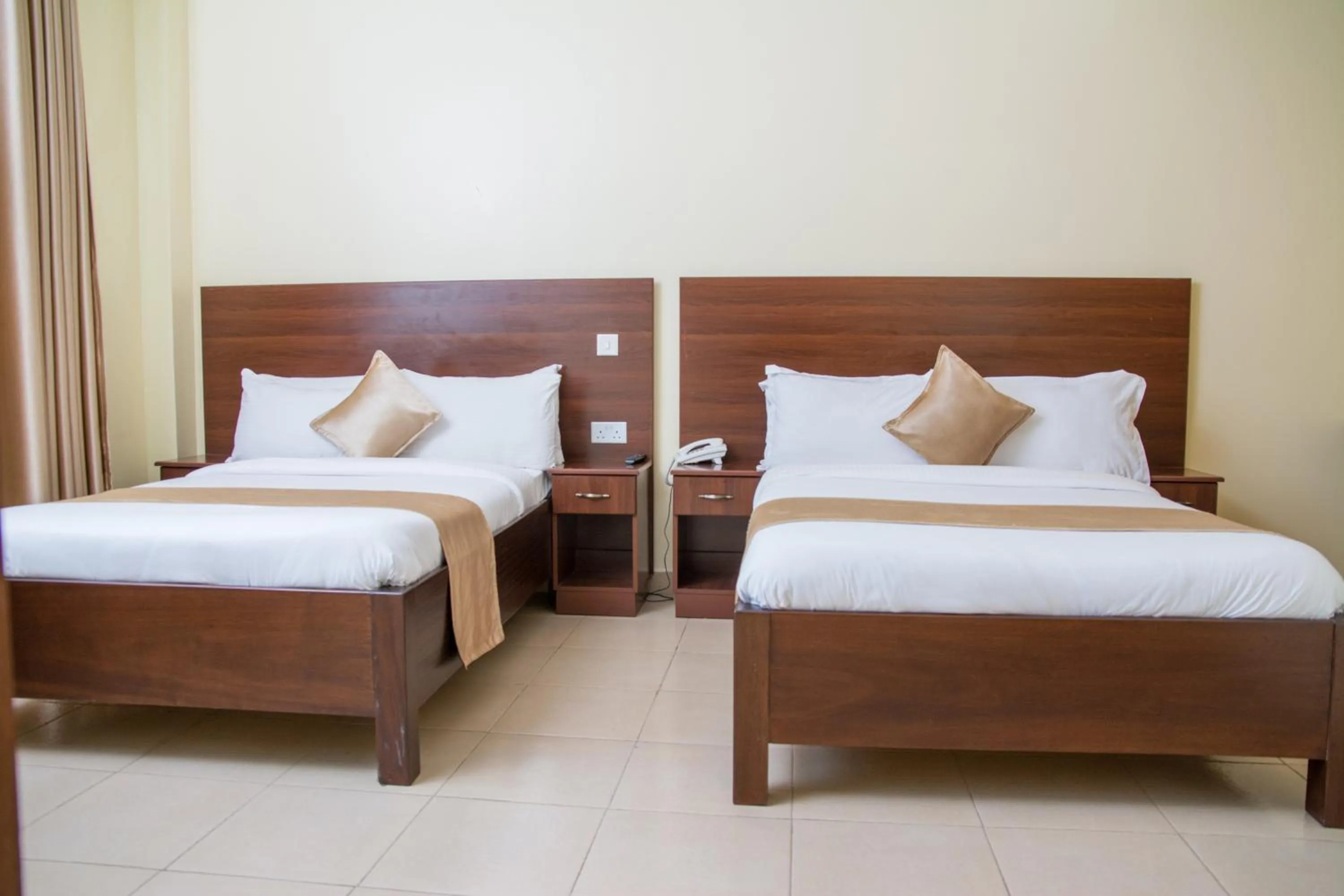 Bed in Delfirm Hotel