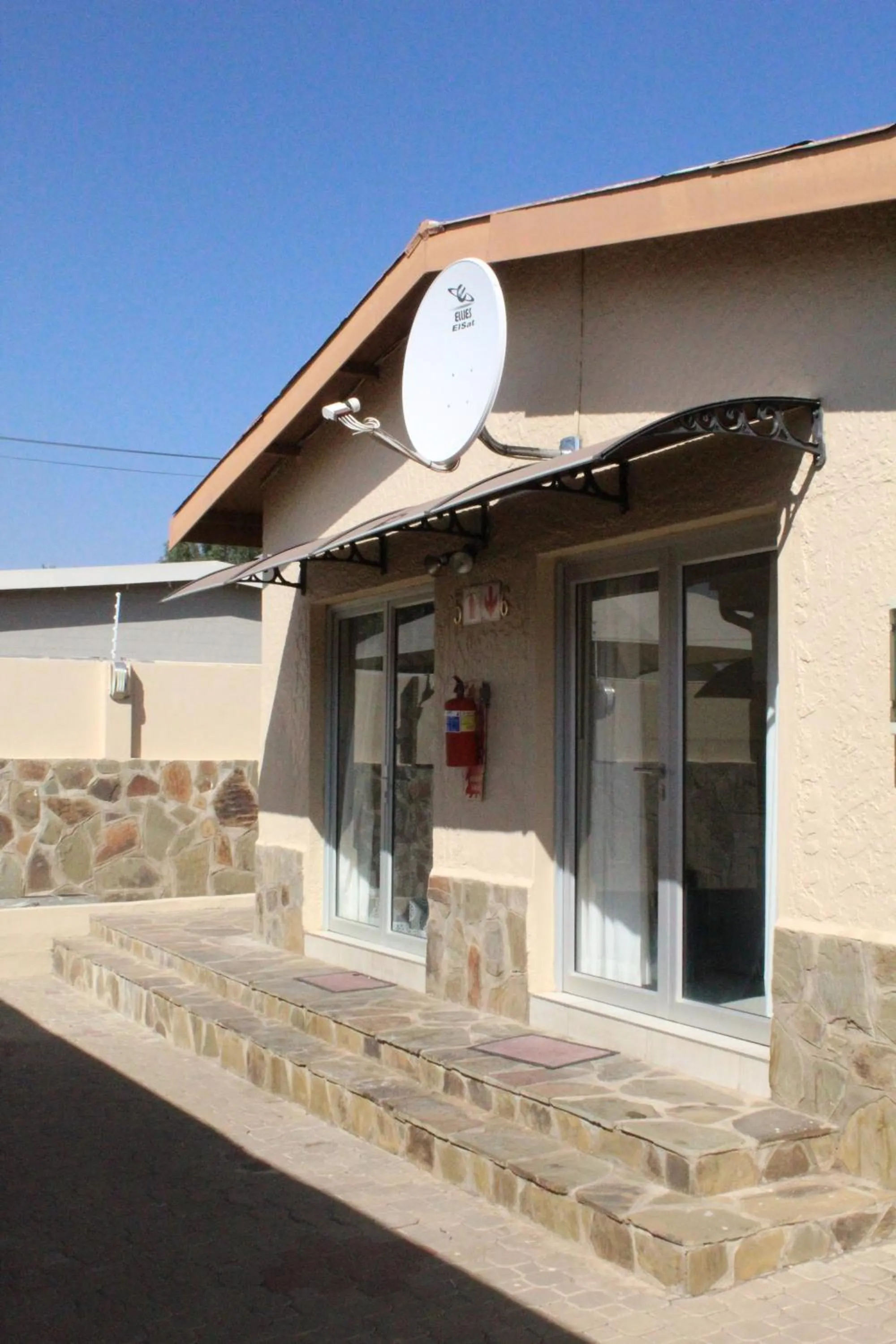 Property building in Esperanca Guesthouse