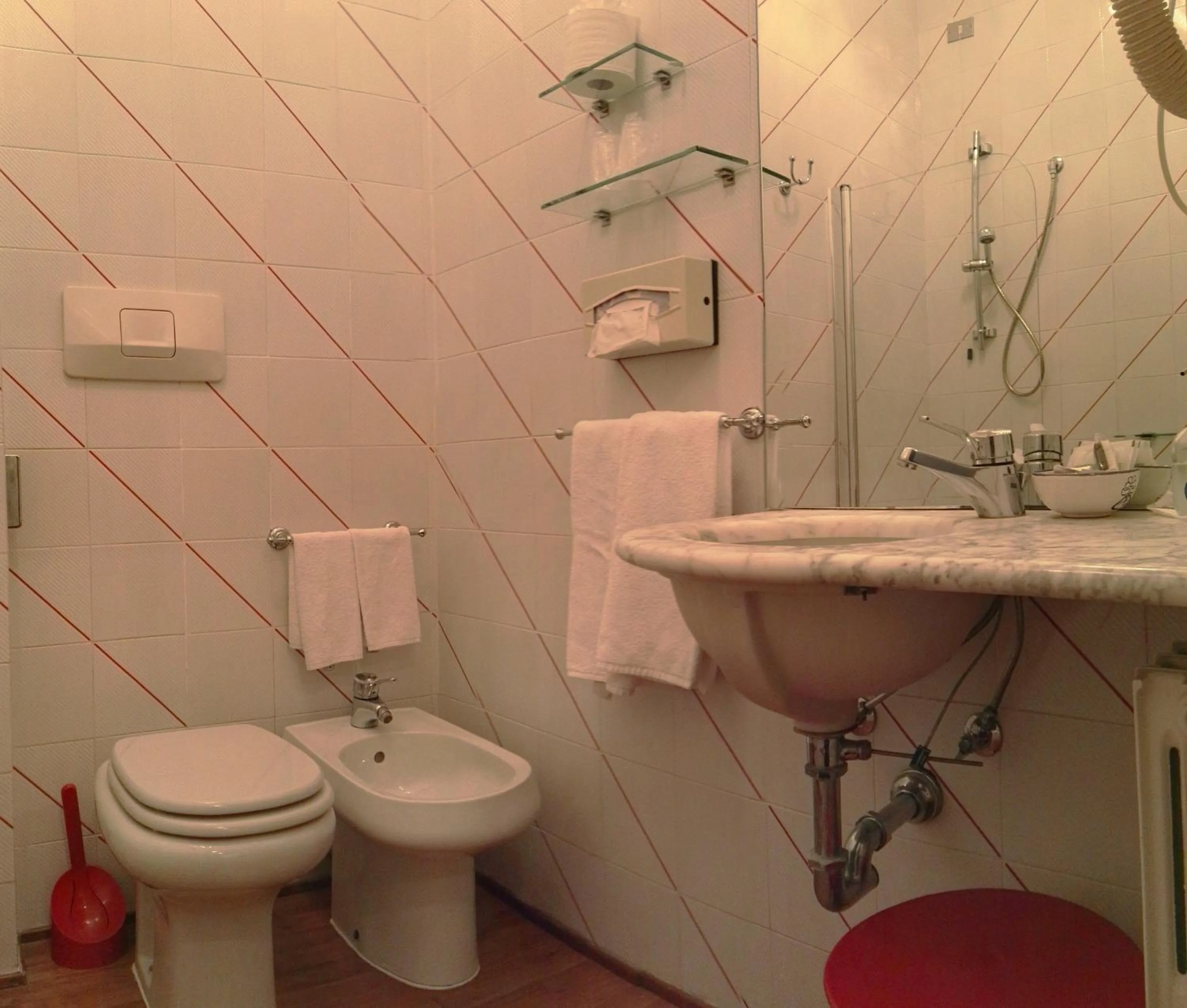 Bathroom in Hotel Tosco Romagnolo