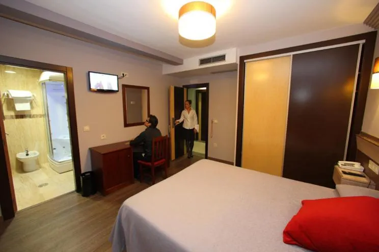 Photo of the whole room, Bed in Complejos J-Enrimary