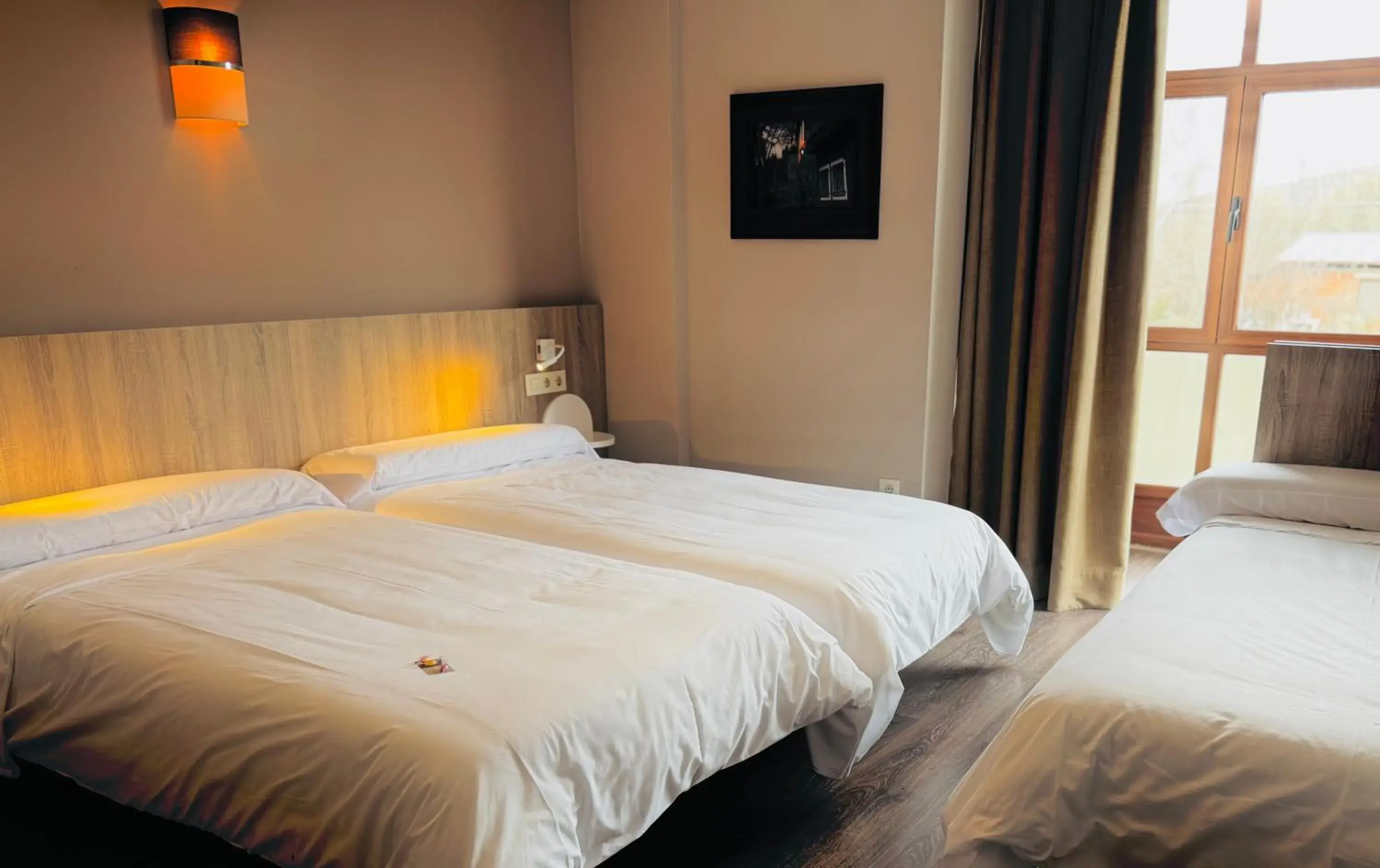 Triple Room in Hotel Gran Casona de Sanabria Triple Room in Hotel Gran Casona de Sanabria