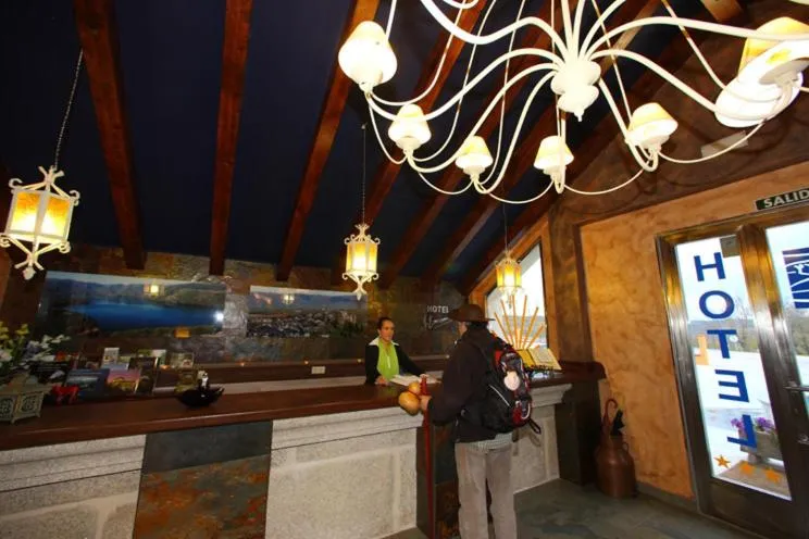 Staff in Hotel Gran Casona de Sanabria