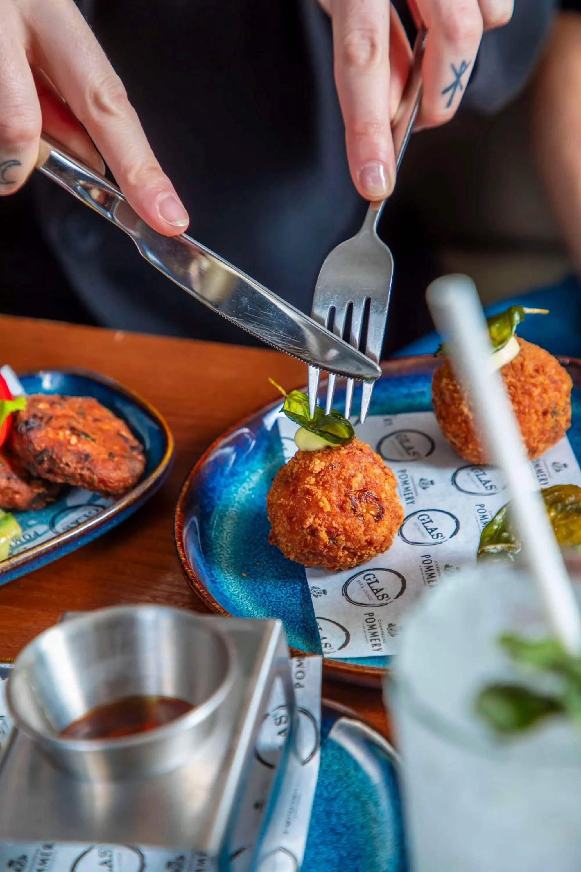 Restaurant/places to eat in Radisson Blu Hotel, Cardiff