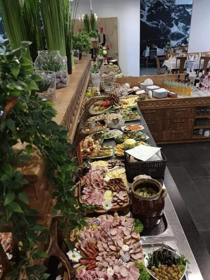 Dining area in DW Murzasichle