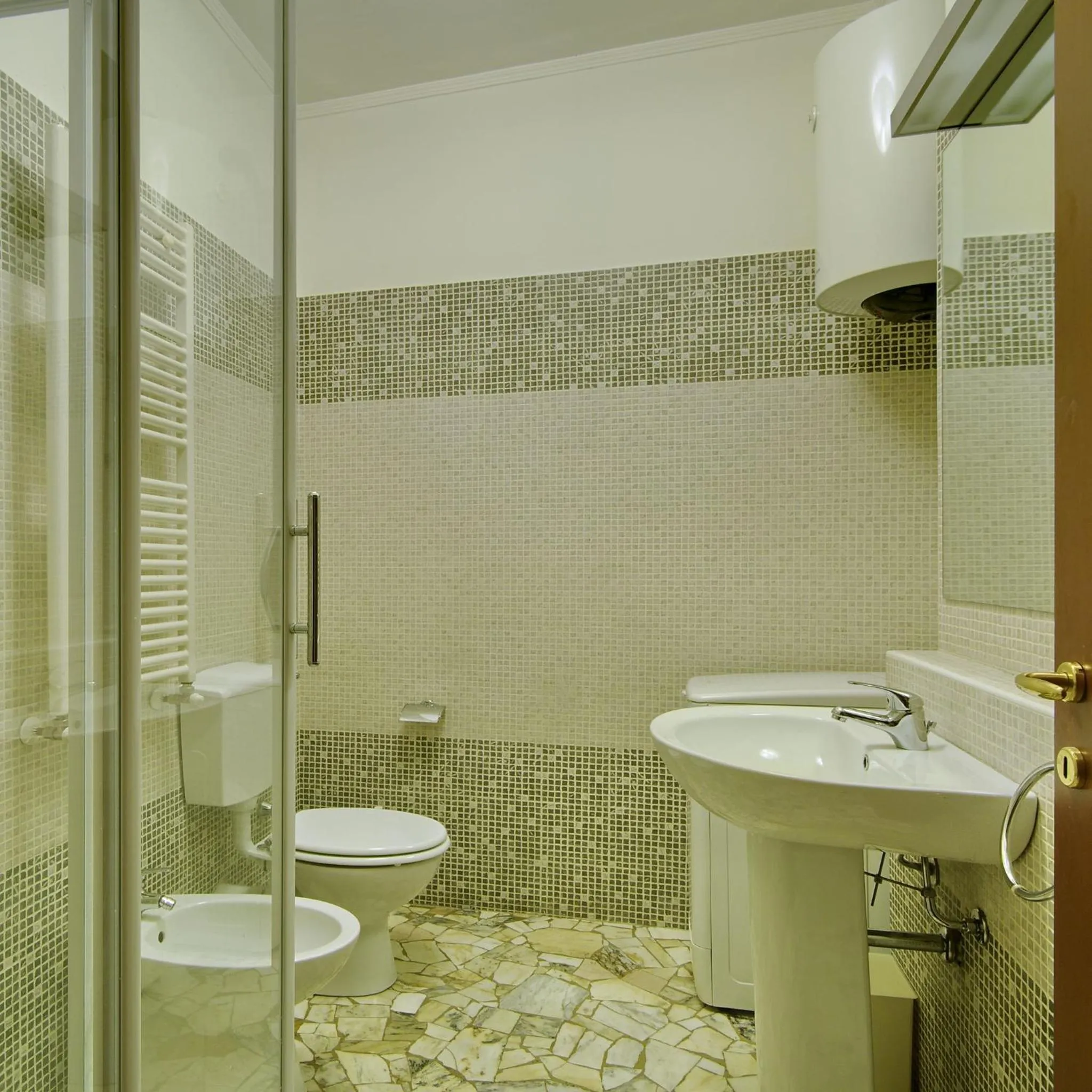 Bathroom in Milan Apartment Rental