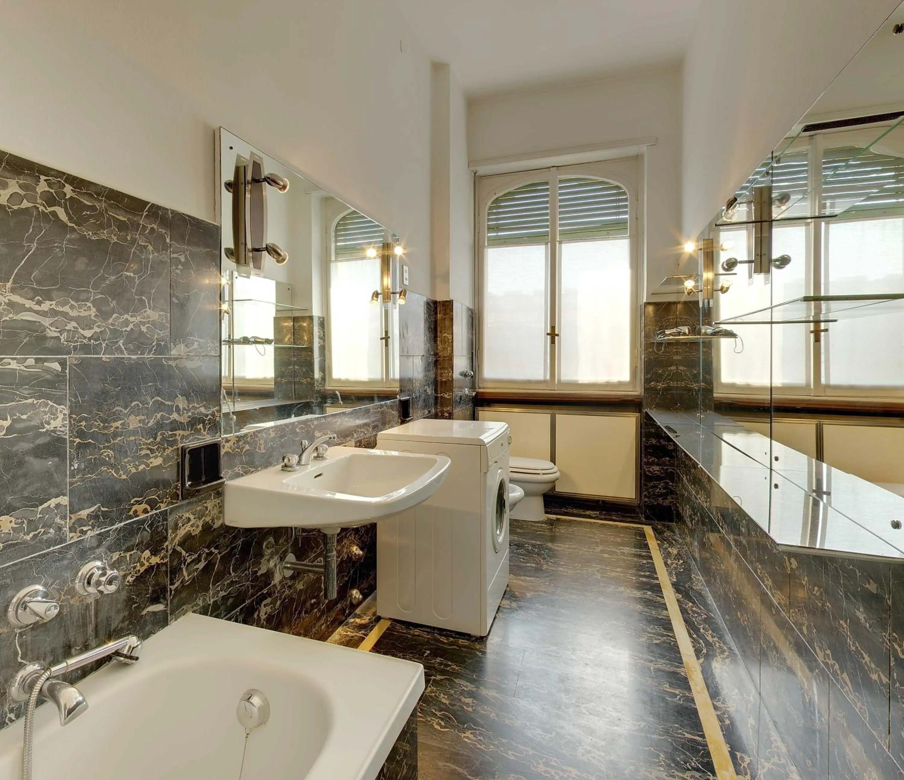 Bedroom in Milan Apartment Rental