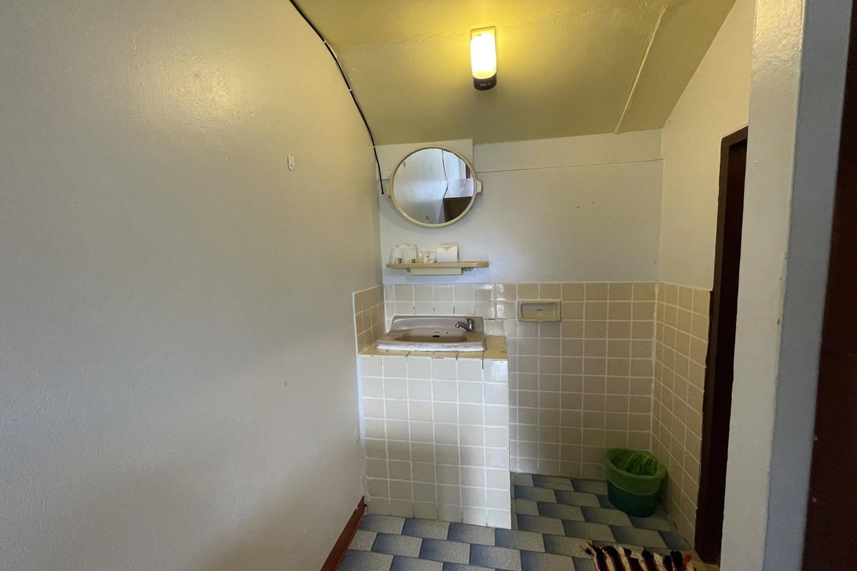 Bathroom in Sea Breeze Bungalow