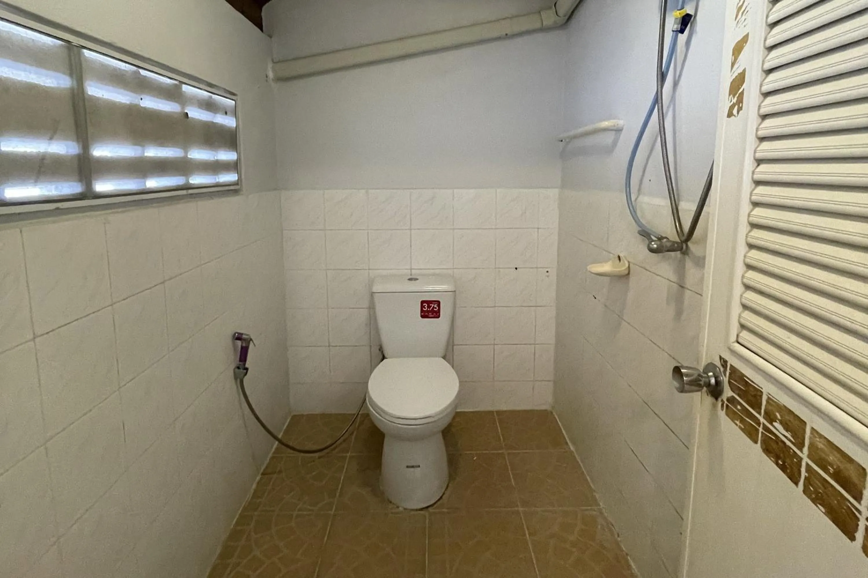 Bathroom in Sea Breeze Bungalow