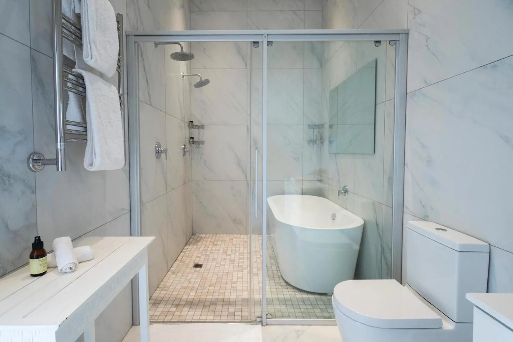 Shower in The Willets Boutique Hotel