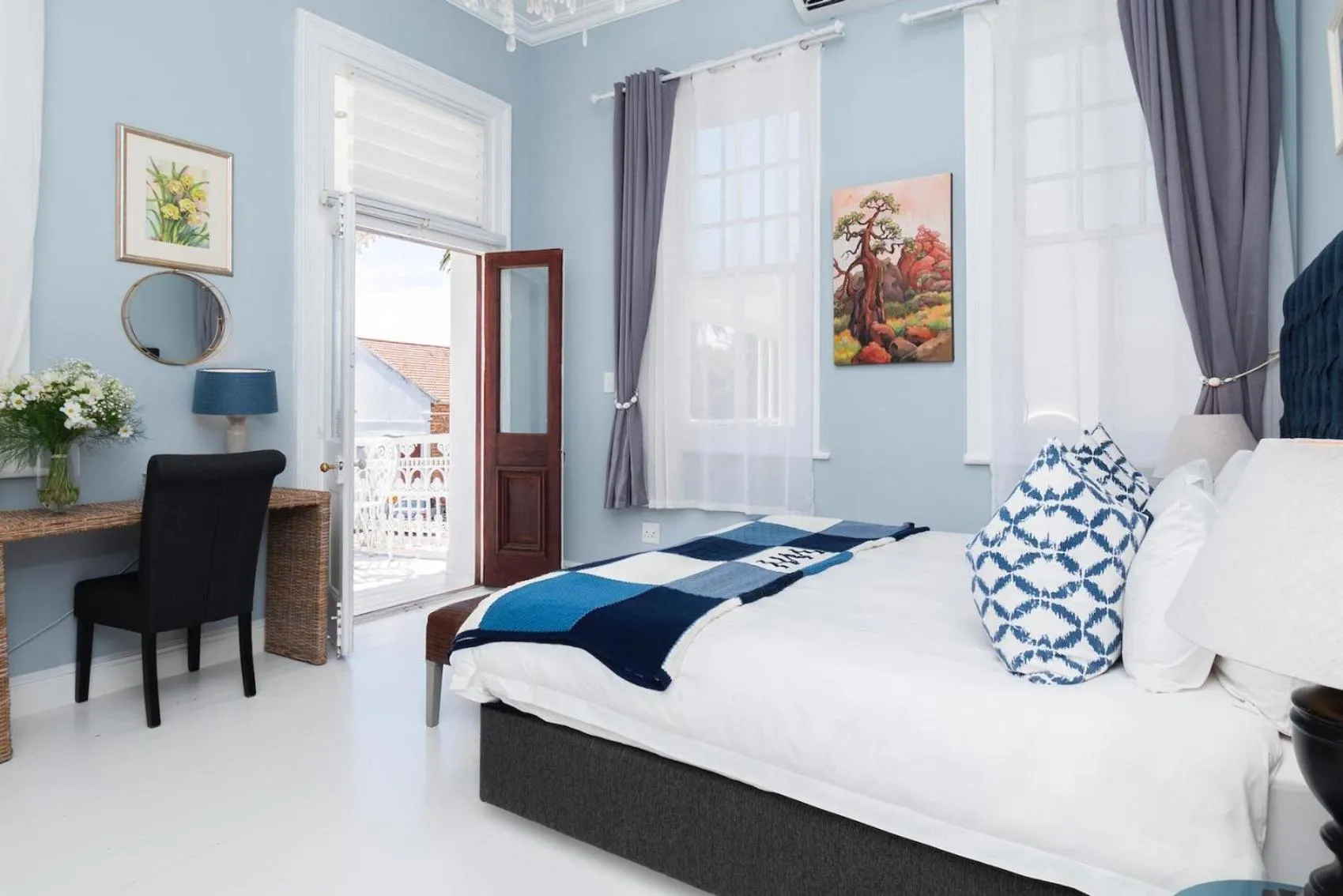 Bed in The Willets Boutique Hotel