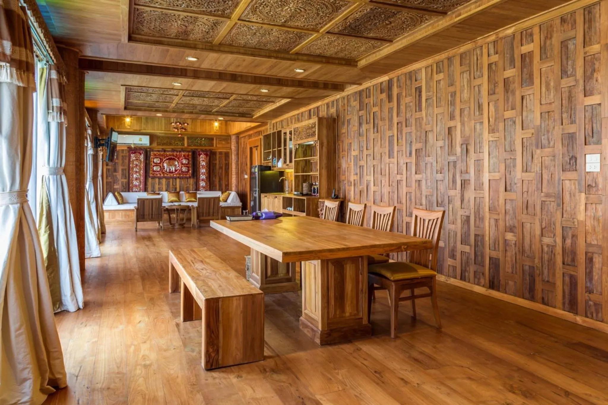 Dining area in Santhiya Phuket Natai Resort & Spa