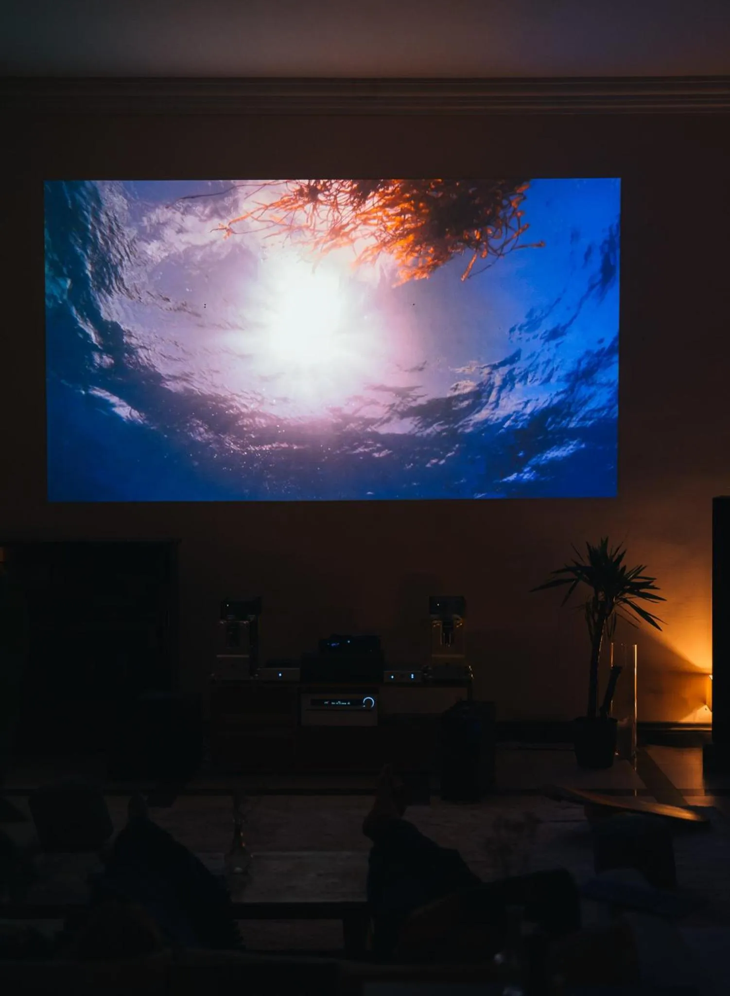 Communal lounge/ TV room in Folwark Wielka Wieś - Pałac pod Dębem