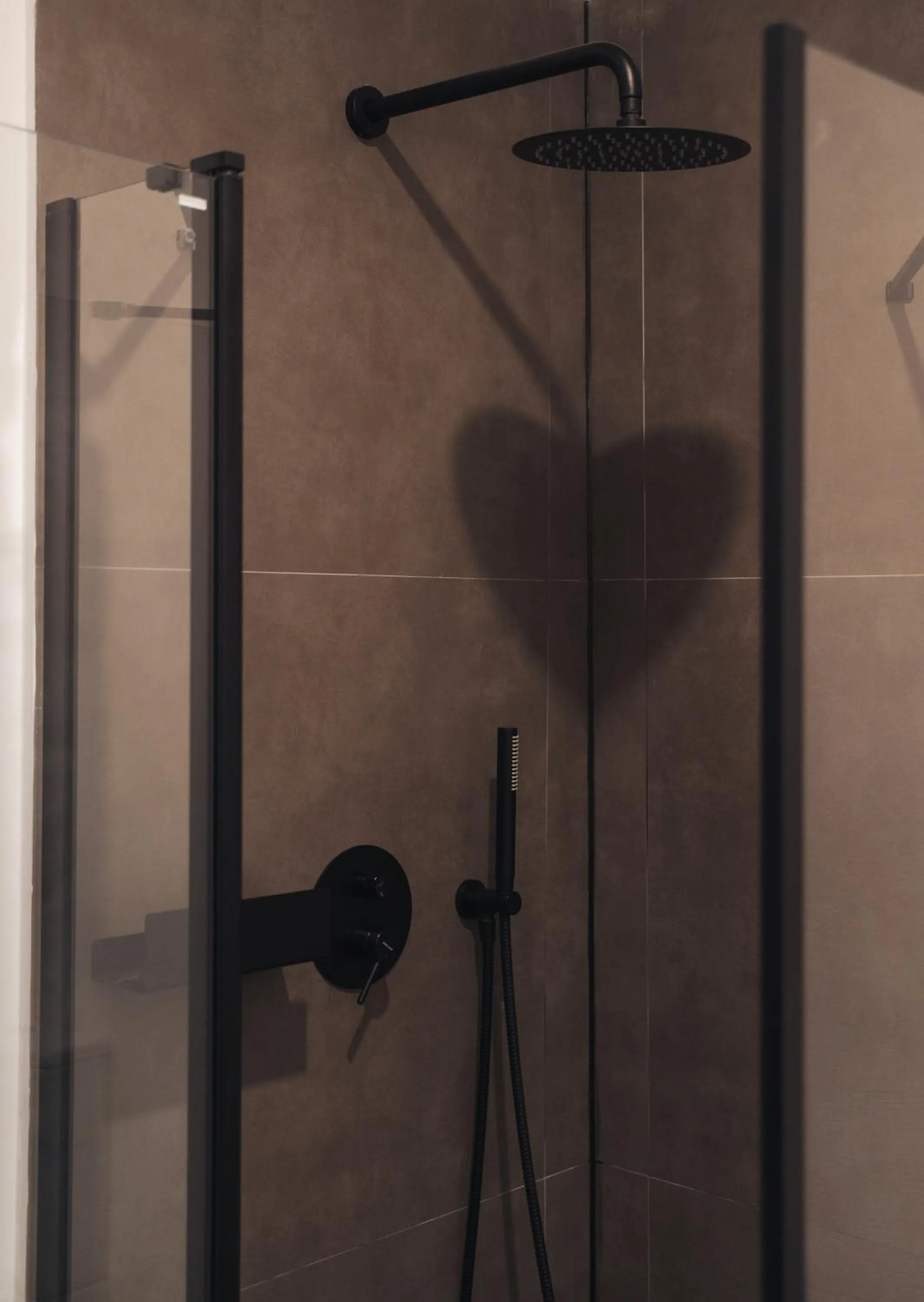 Shower in Folwark Wielka Wieś - Pałac pod Dębem