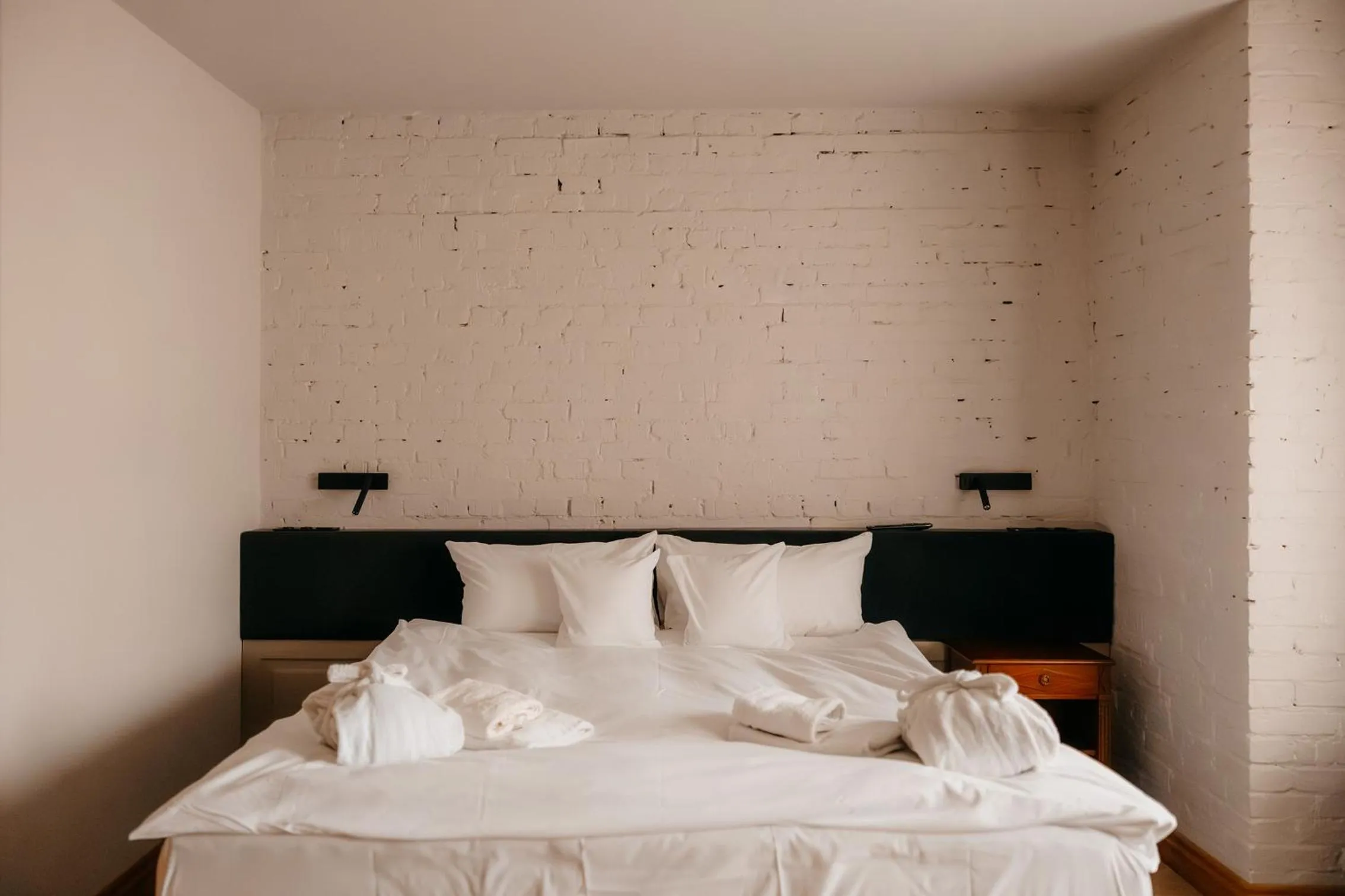 Bed in Folwark Wielka Wieś - Pałac pod Dębem