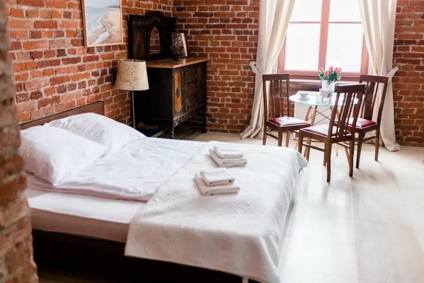 Family Room in Folwark Wielka Wieś - Pałac pod Dębem Family Room in Folwark Wielka Wieś - Pałac pod Dębem