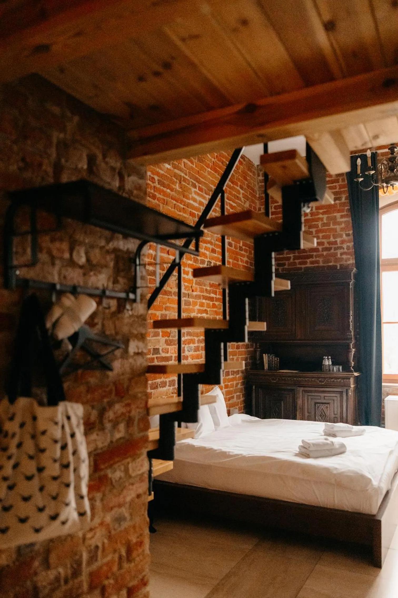 Bed in Folwark Wielka Wieś - Pałac pod Dębem