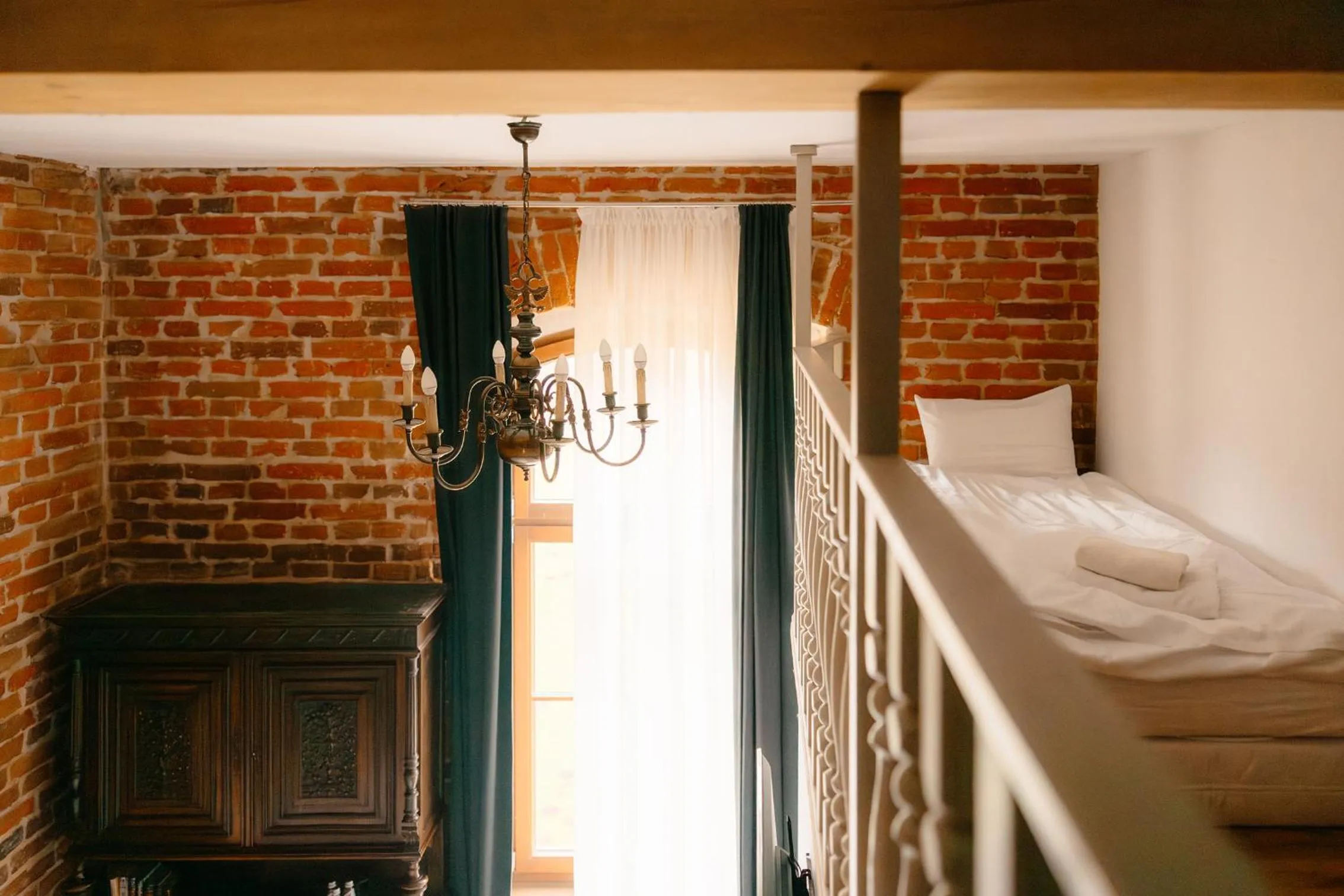 Bed in Folwark Wielka Wieś - Pałac pod Dębem