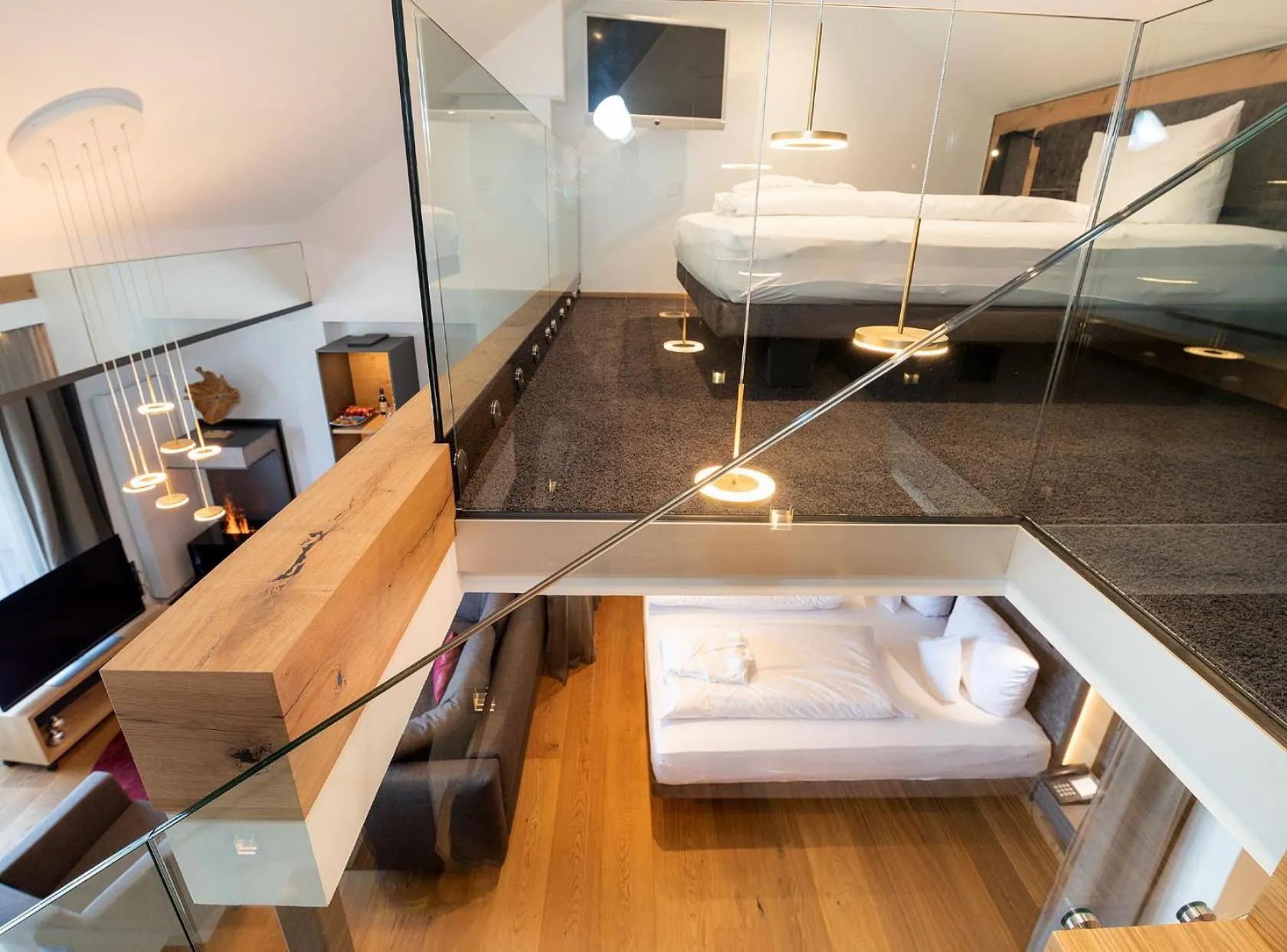 Photo of the whole room, Bed in Hotel Heinzler am See