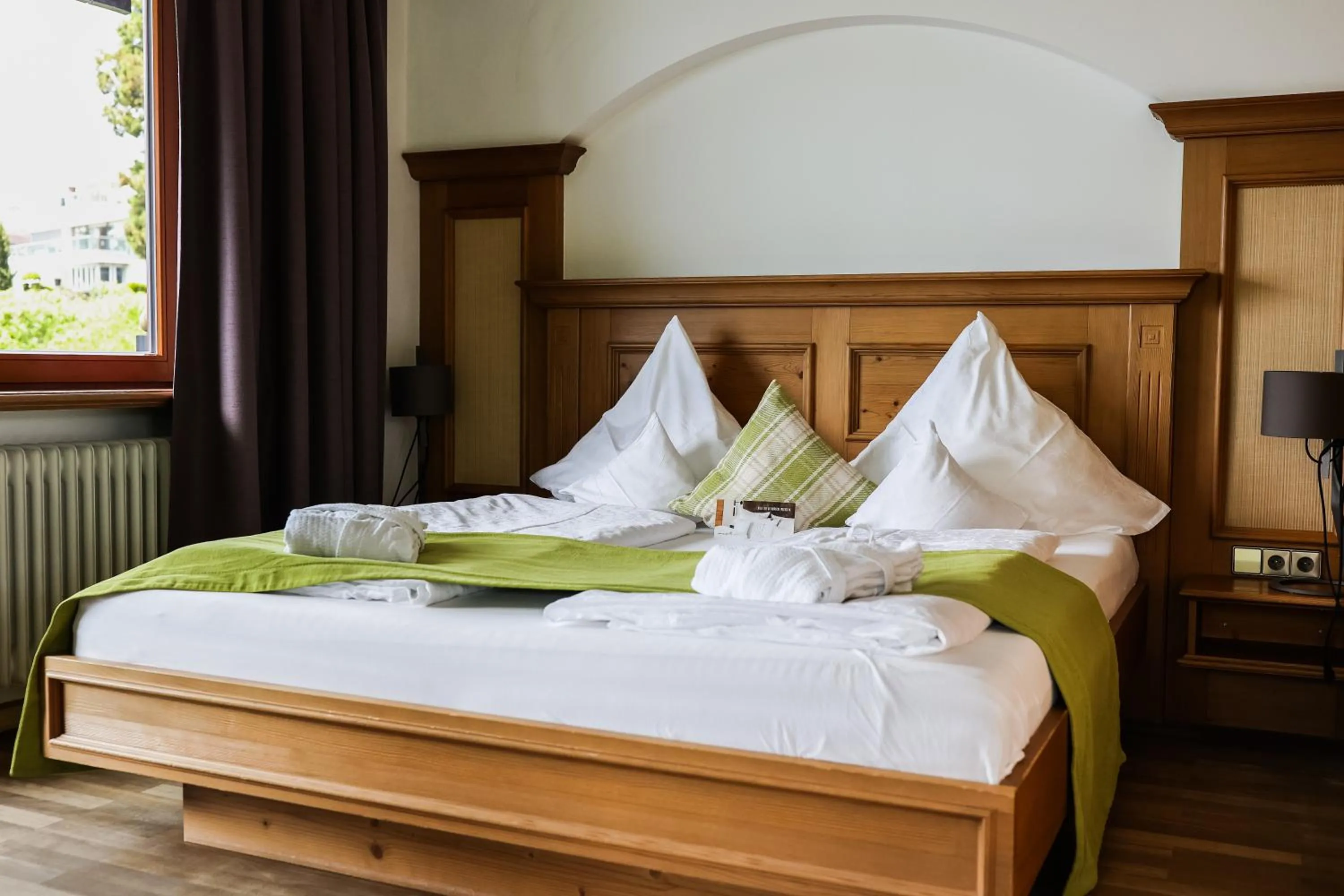 Photo of the whole room, Bed in Hotel Heinzler am See