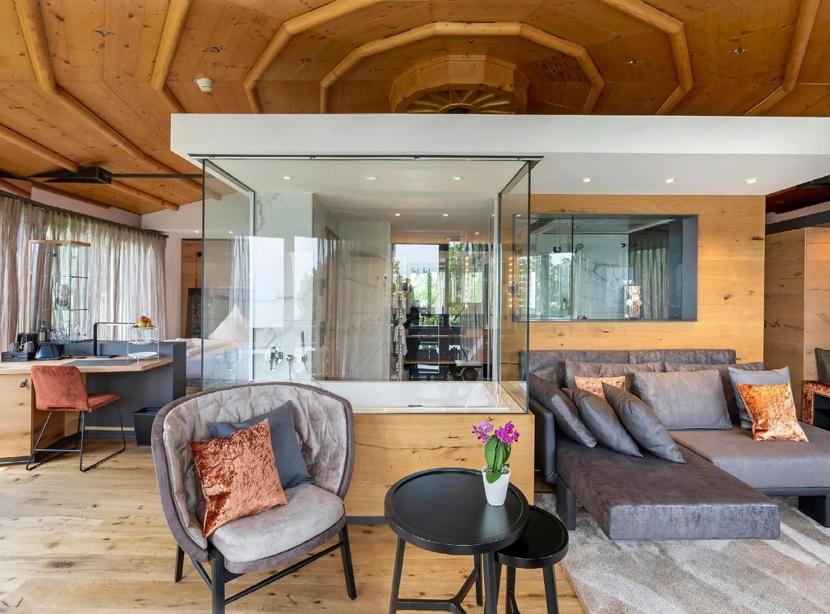 Photo of the whole room in Hotel Heinzler am See