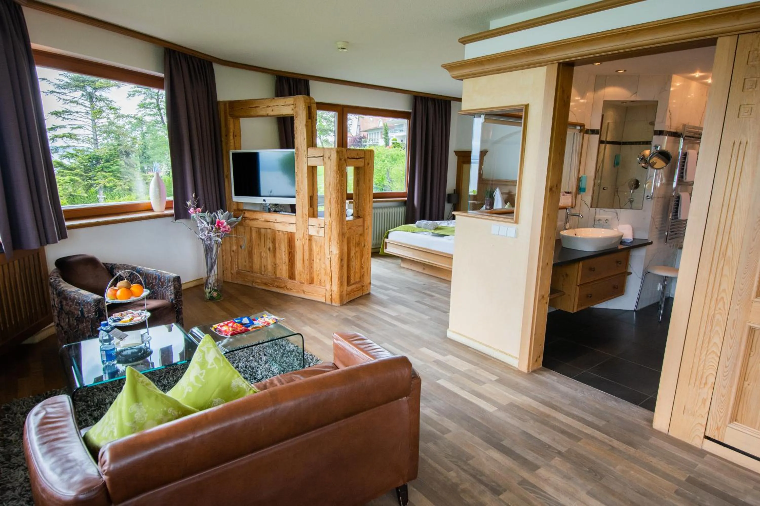 Photo of the whole room in Hotel Heinzler am See