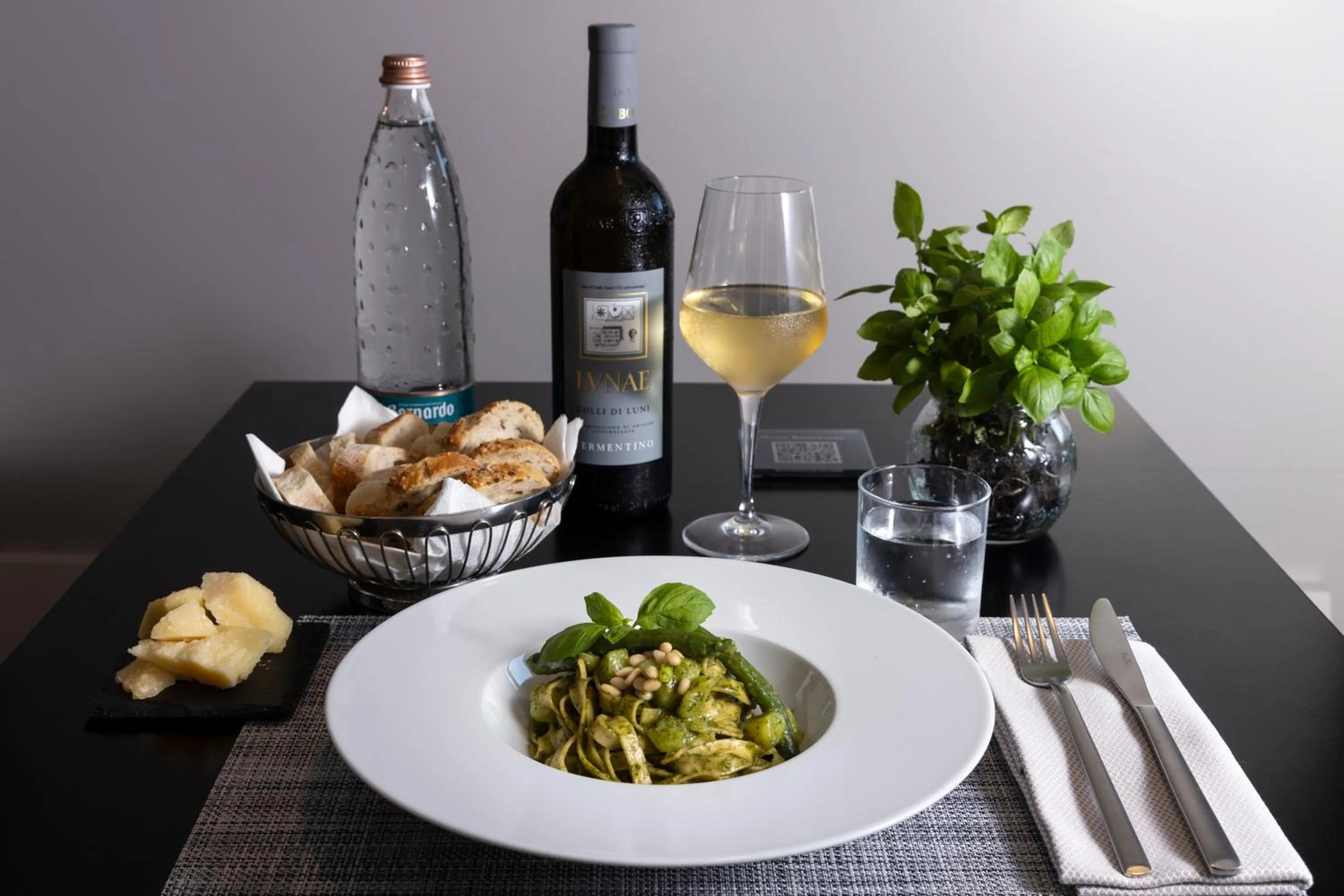 Lunch in Holiday Inn Genoa City by IHG