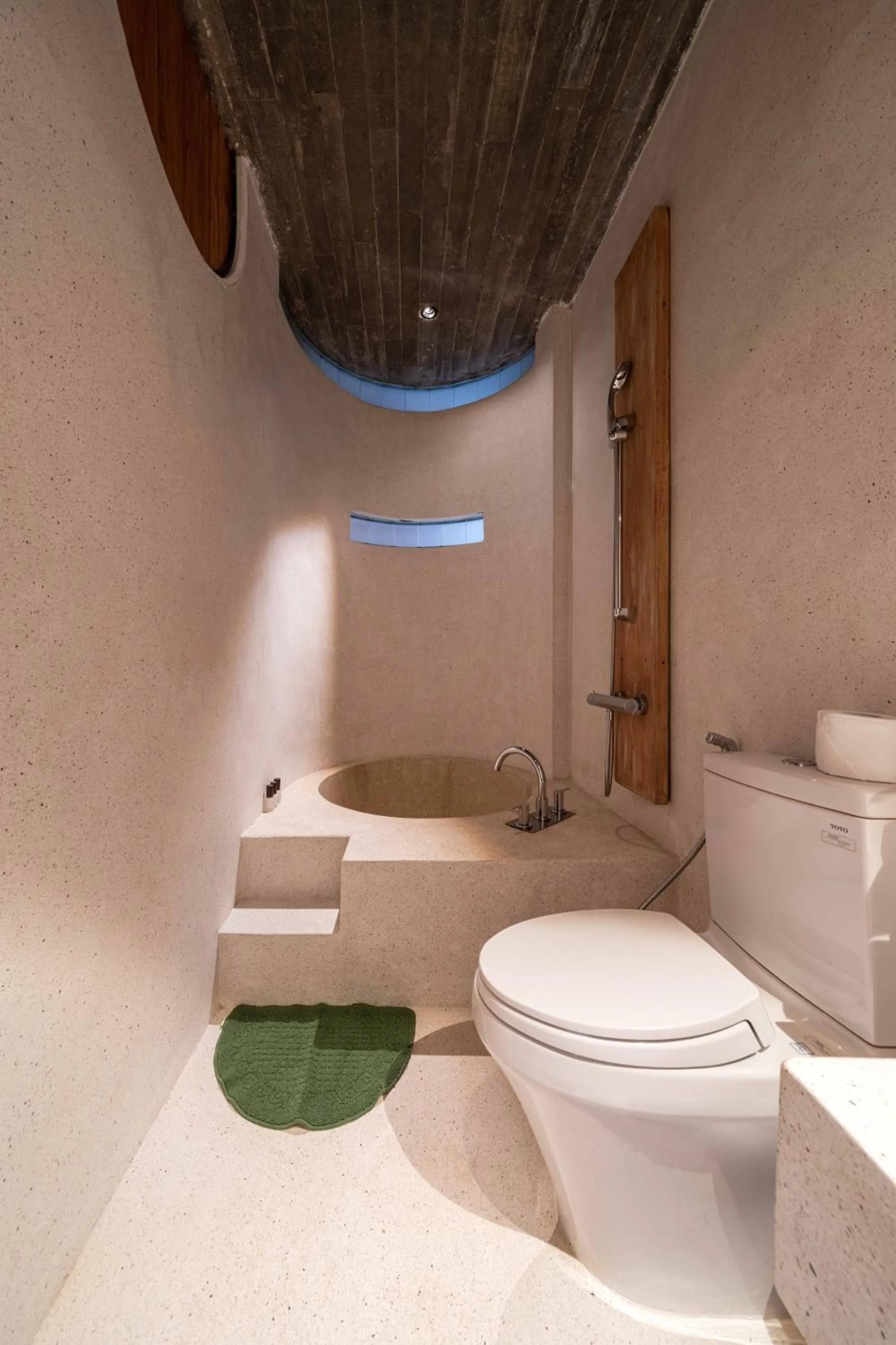 Shower in The Memory Danang Boutique