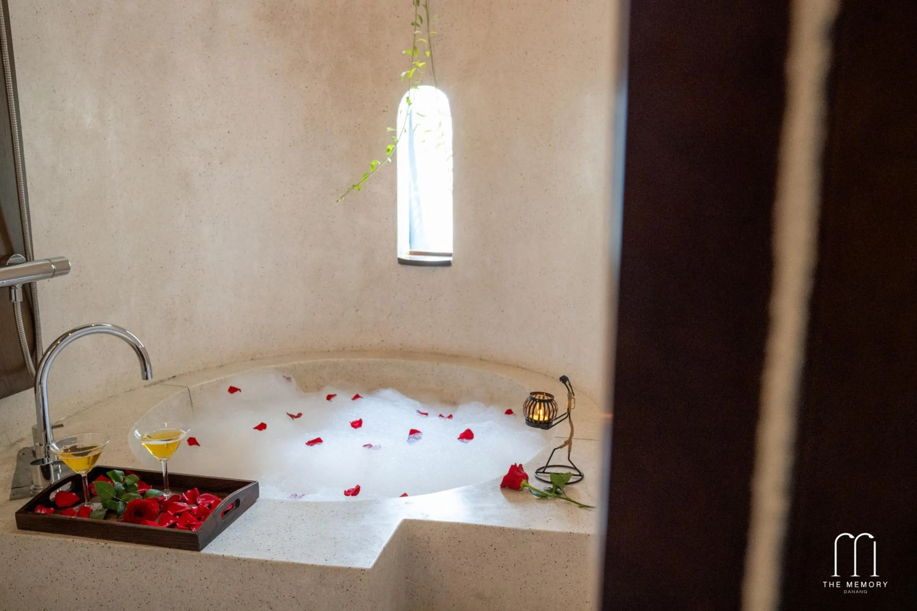 Bath in The Memory Danang Boutique