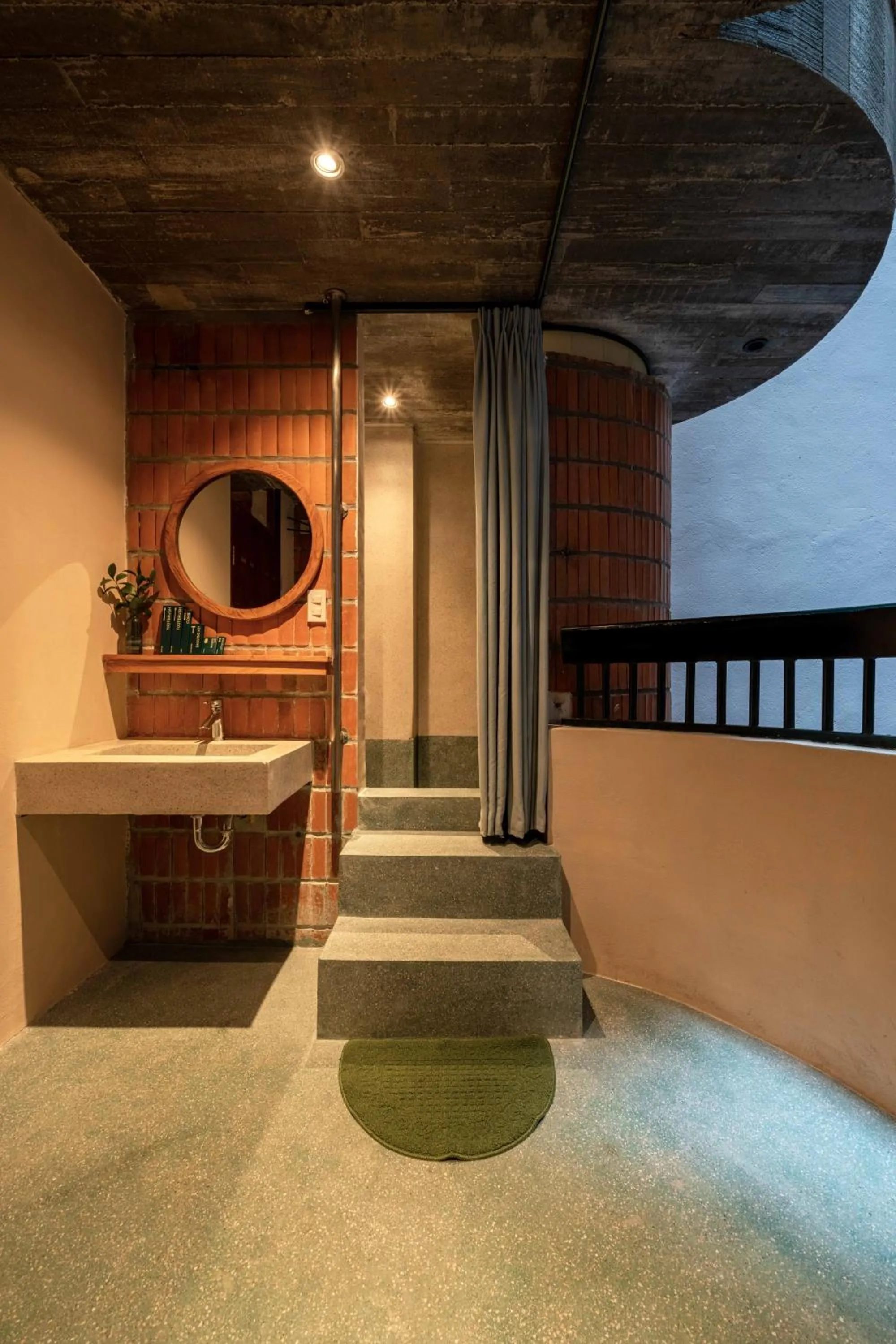 Shower in The Memory Danang Boutique