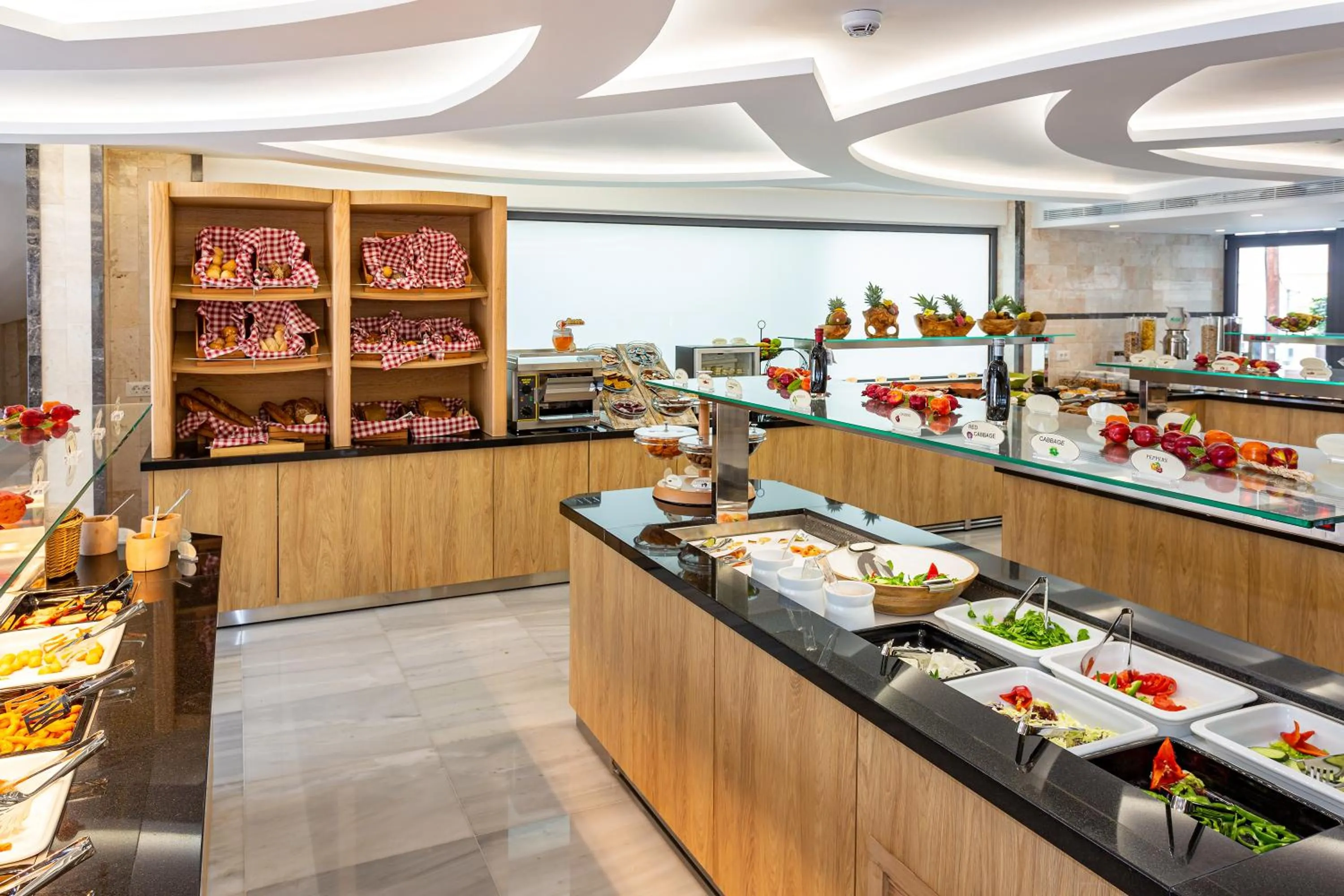 Restaurant/places to eat in Rhodos Horizon City-Adults Only