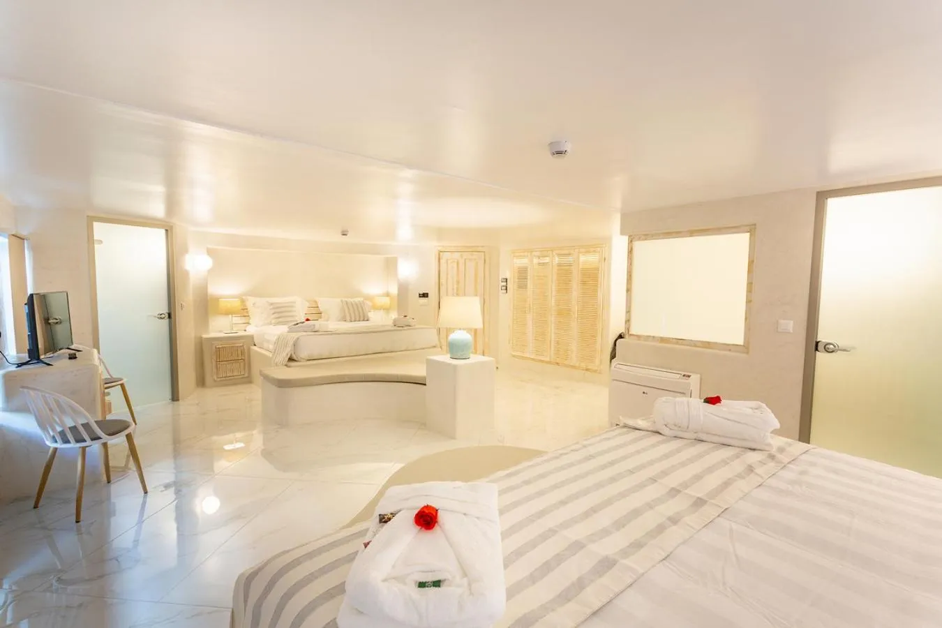 Photo of the whole room, Bed in Rhodos Horizon City-Adults Only