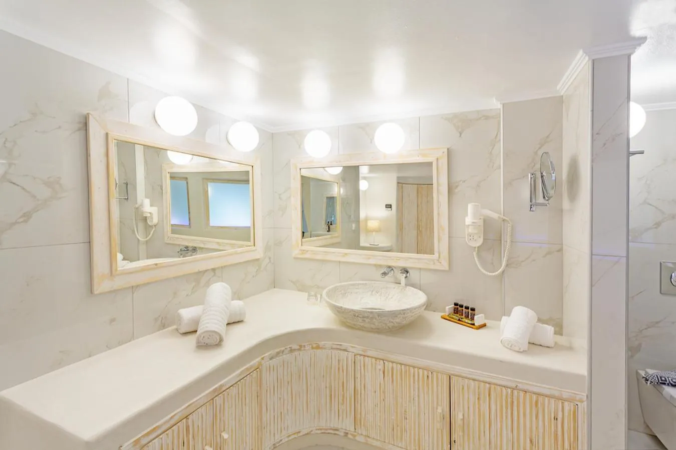 Bathroom in Rhodos Horizon City-Adults Only