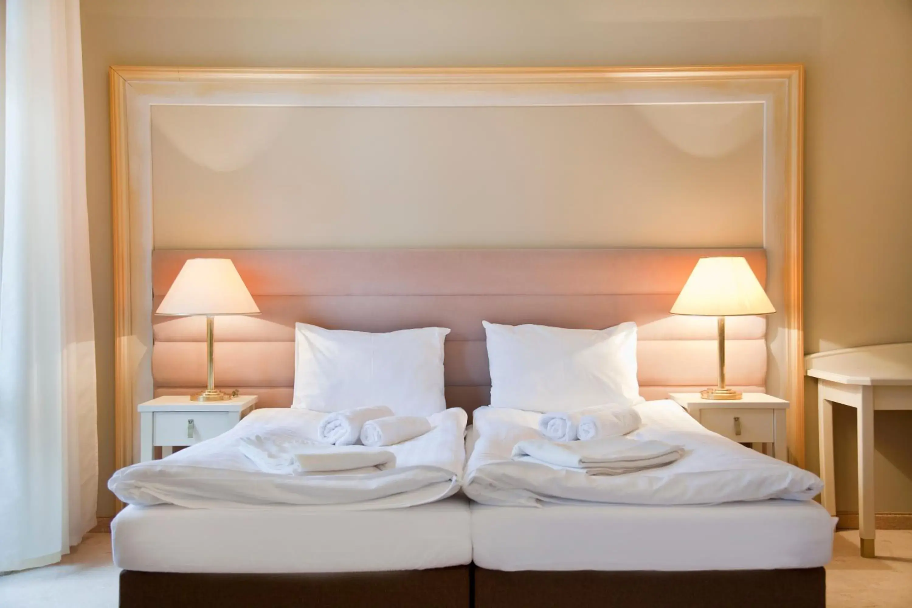 Deluxe Double or Twin Room with Balcony in Villa Lessing Deluxe Double or Twin Room with Balcony in Villa Lessing