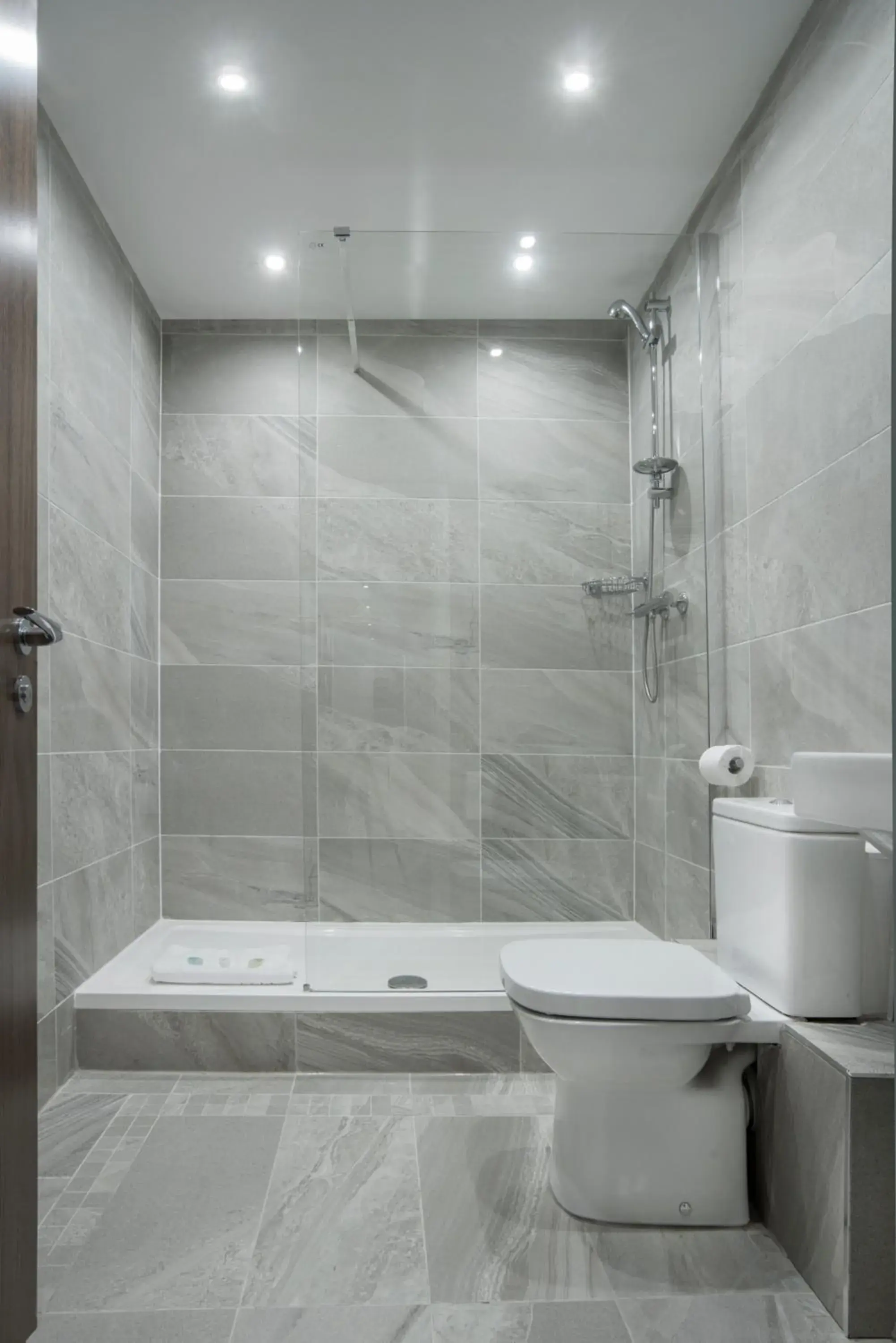 Two-Bedroom Apartment in The Castle Collection - 42 Castle Street Two-Bedroom Apartment in The Castle Collection - 42 Castle Street