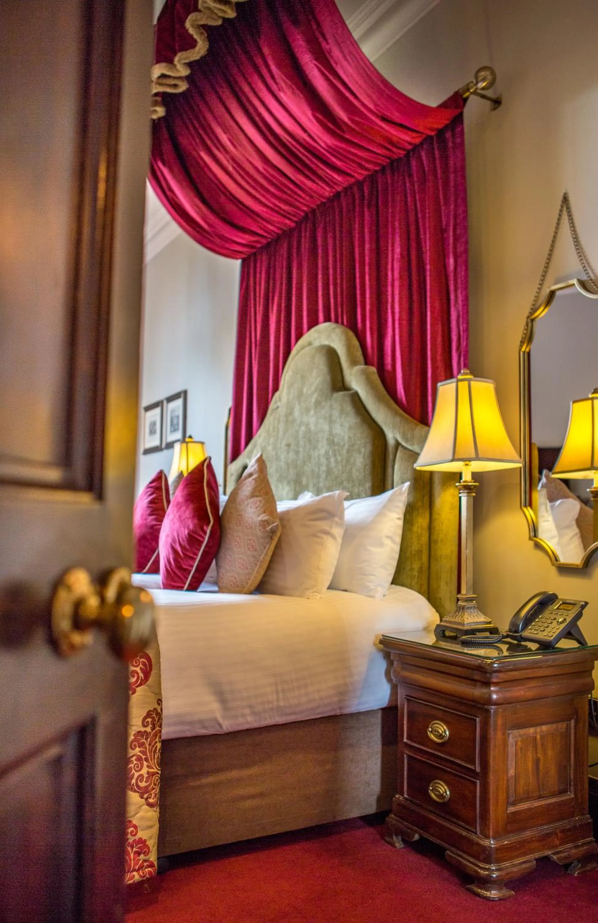 Bed in Markree Castle