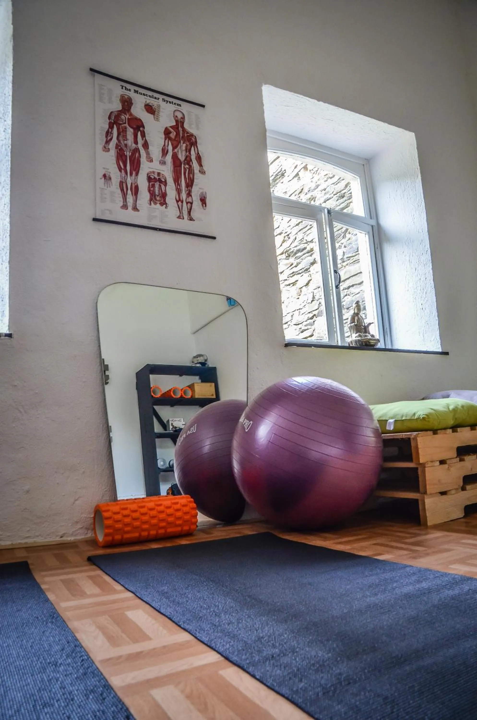 Internal: Not applicable to any particular room, Bed in B&B Au Canard