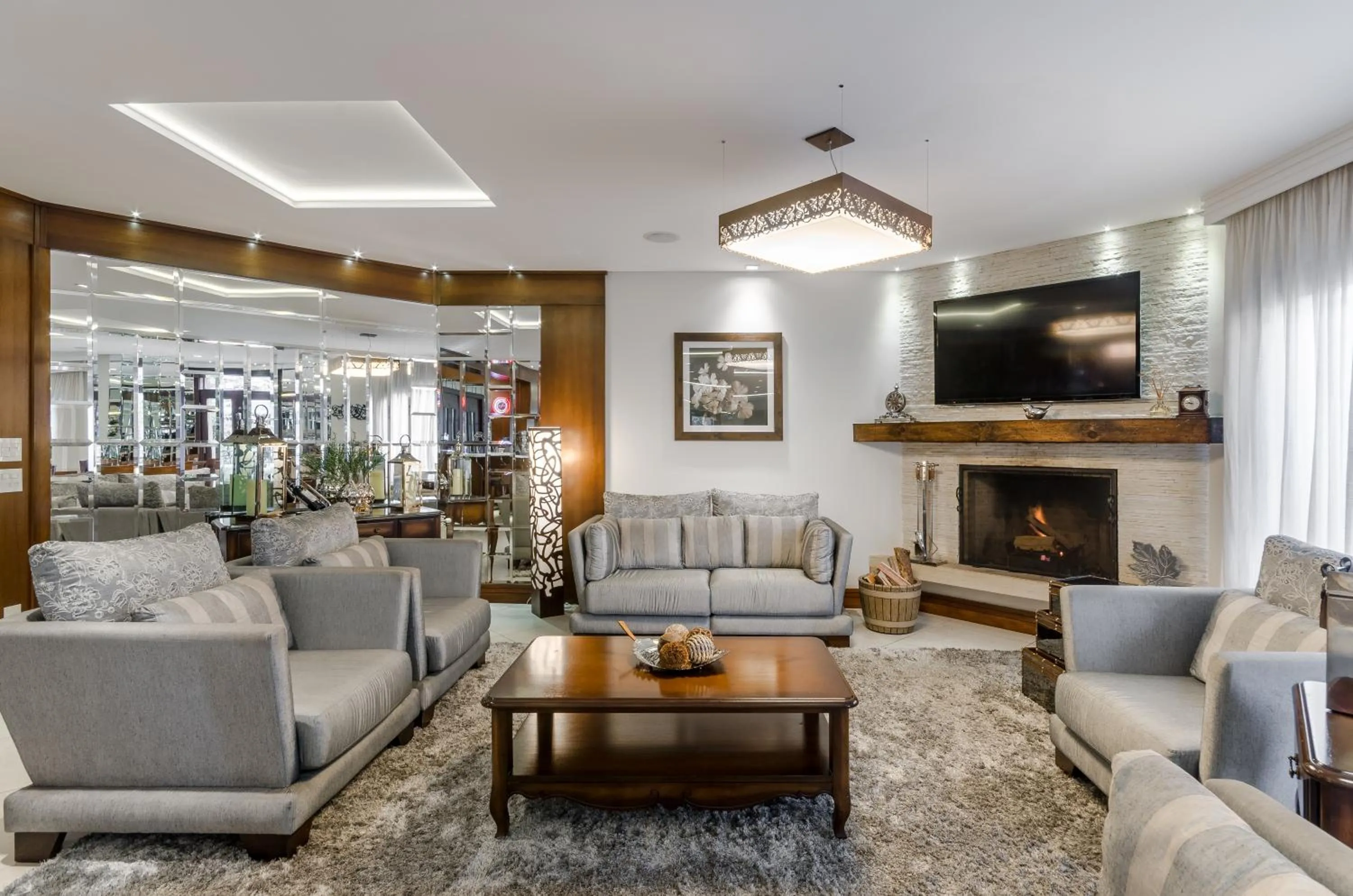 Communal lounge/ TV room in Pousada D'Biagy Premium