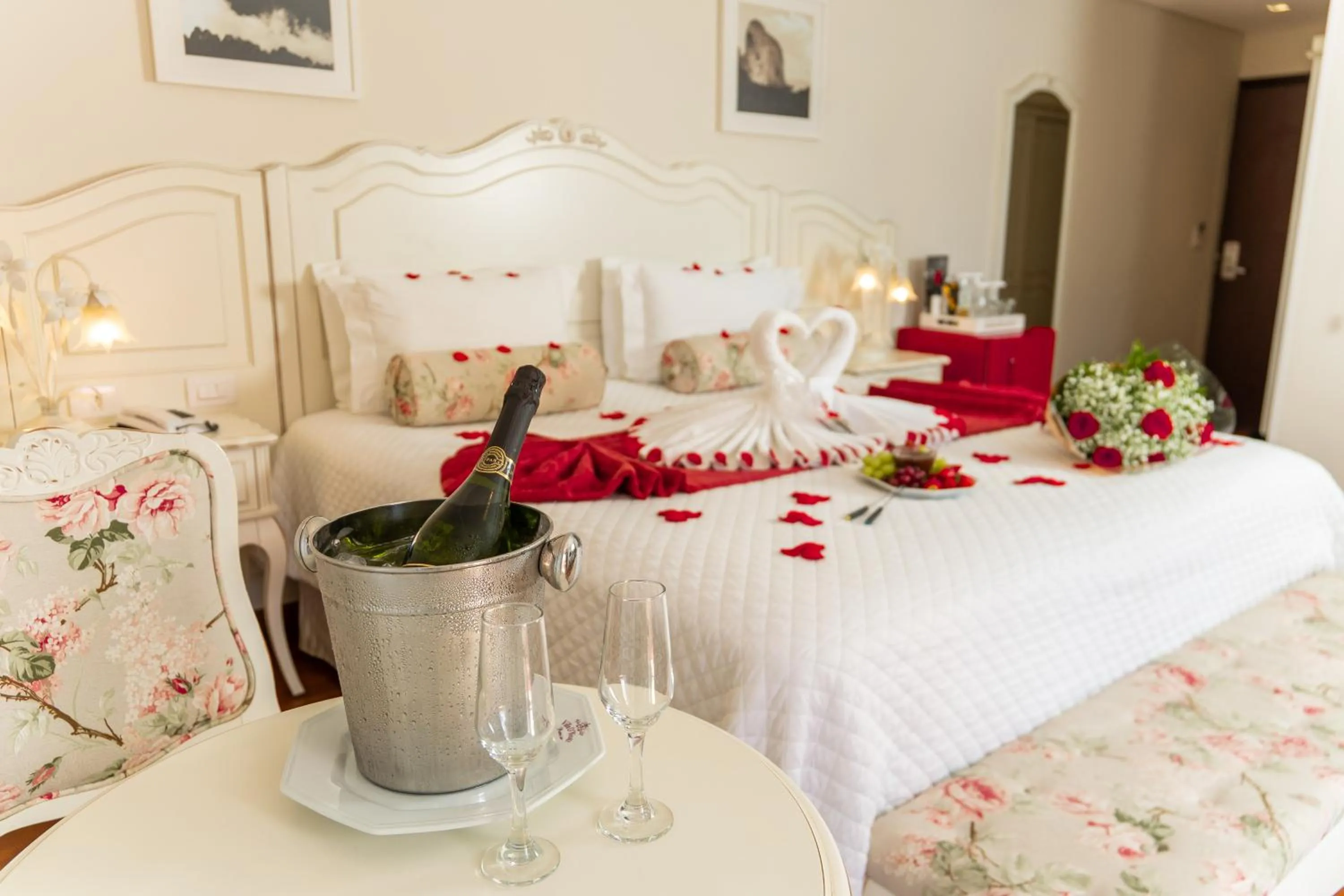 Decorative detail, Bed in Pousada D'Biagy Premium