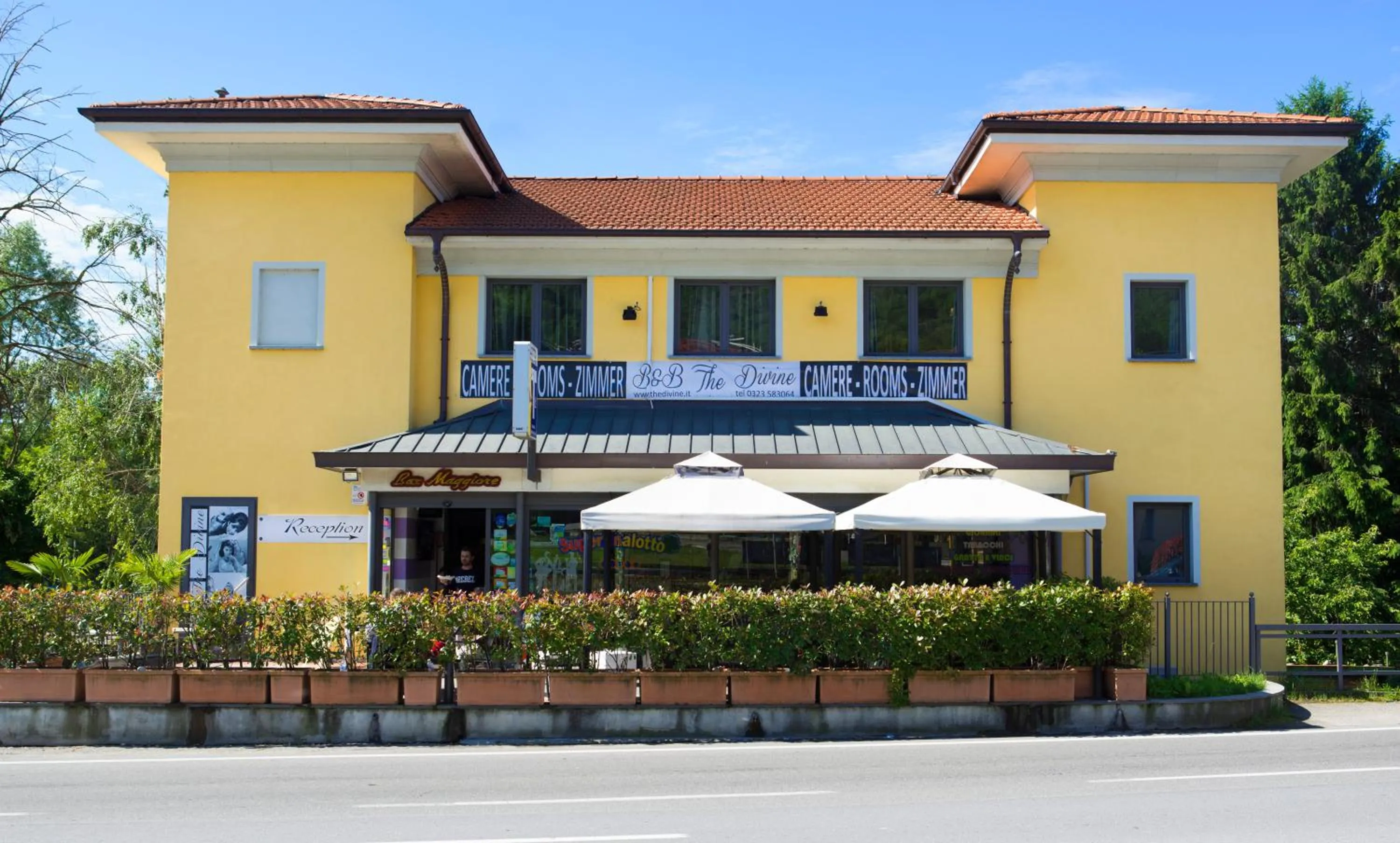 Facade/entrance in B&B The Divine