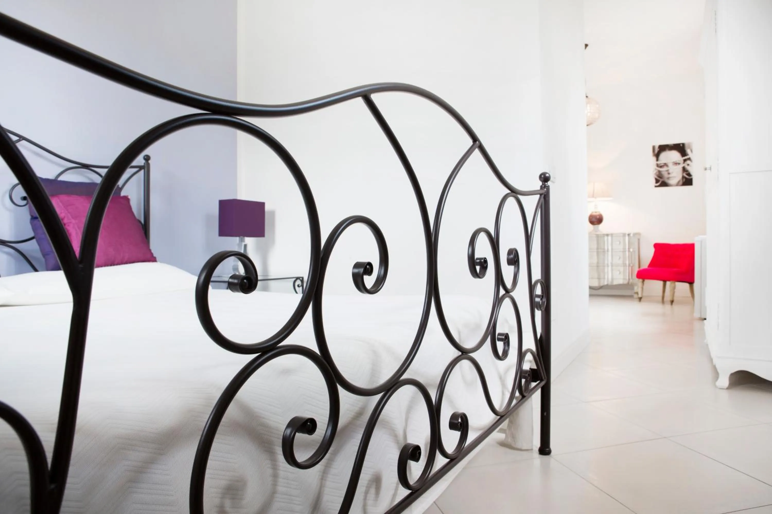 Decorative detail, Bed in B&B The Divine