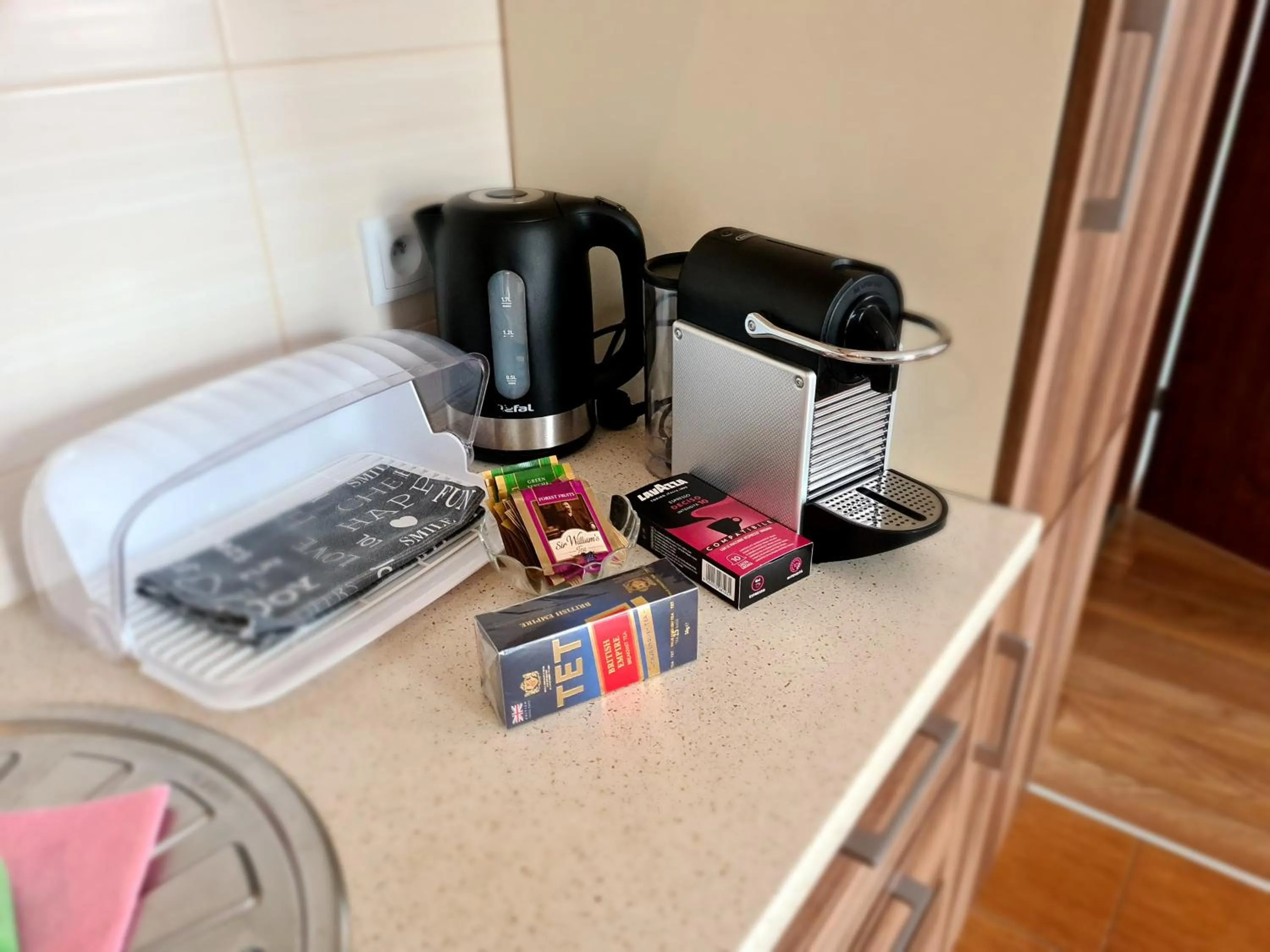 Coffee/tea facilities in Apartamenty Bełska Centrum