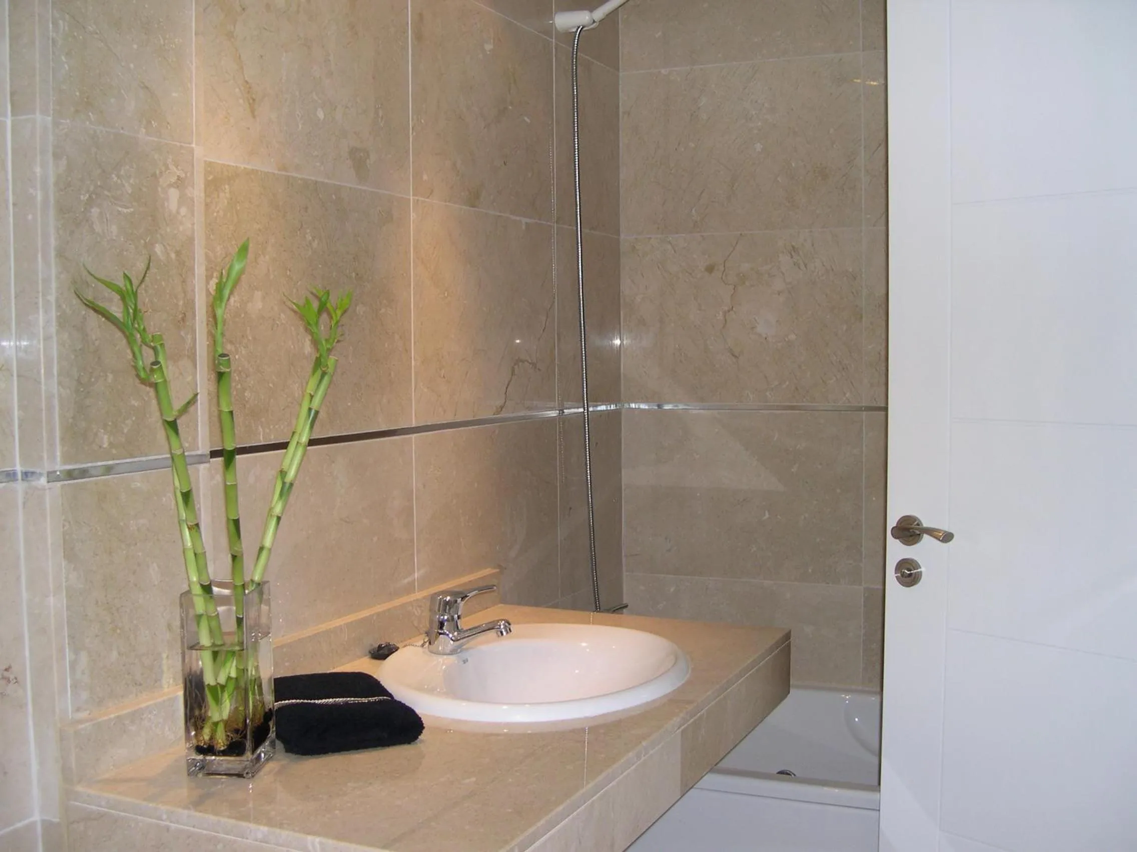 Bathroom in Apartamentos Doña Carmen