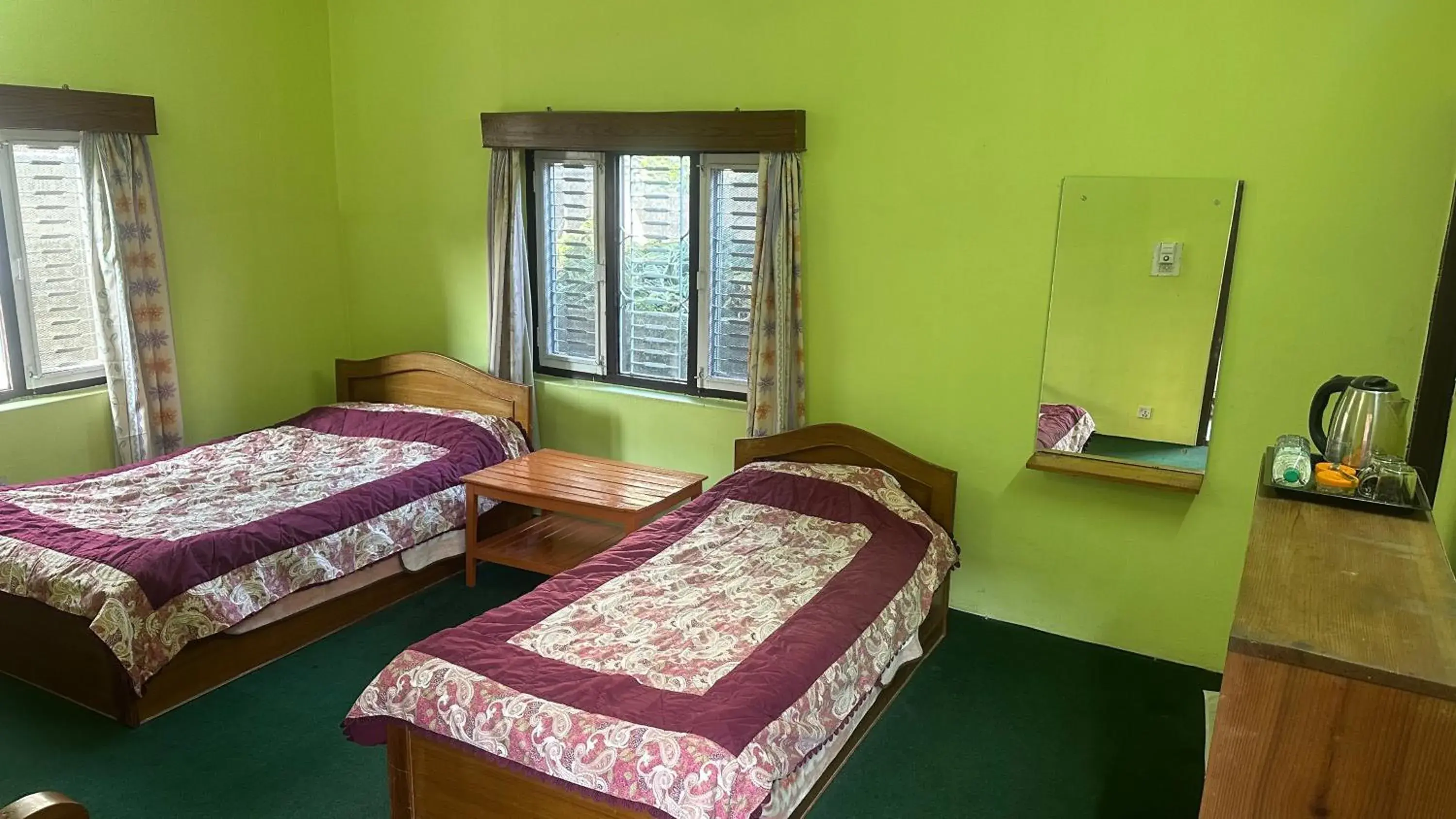 Bed in New Pokhara Lodge - Pokhara Lakeside Bed in New Pokhara Lodge - Pokhara Lakeside