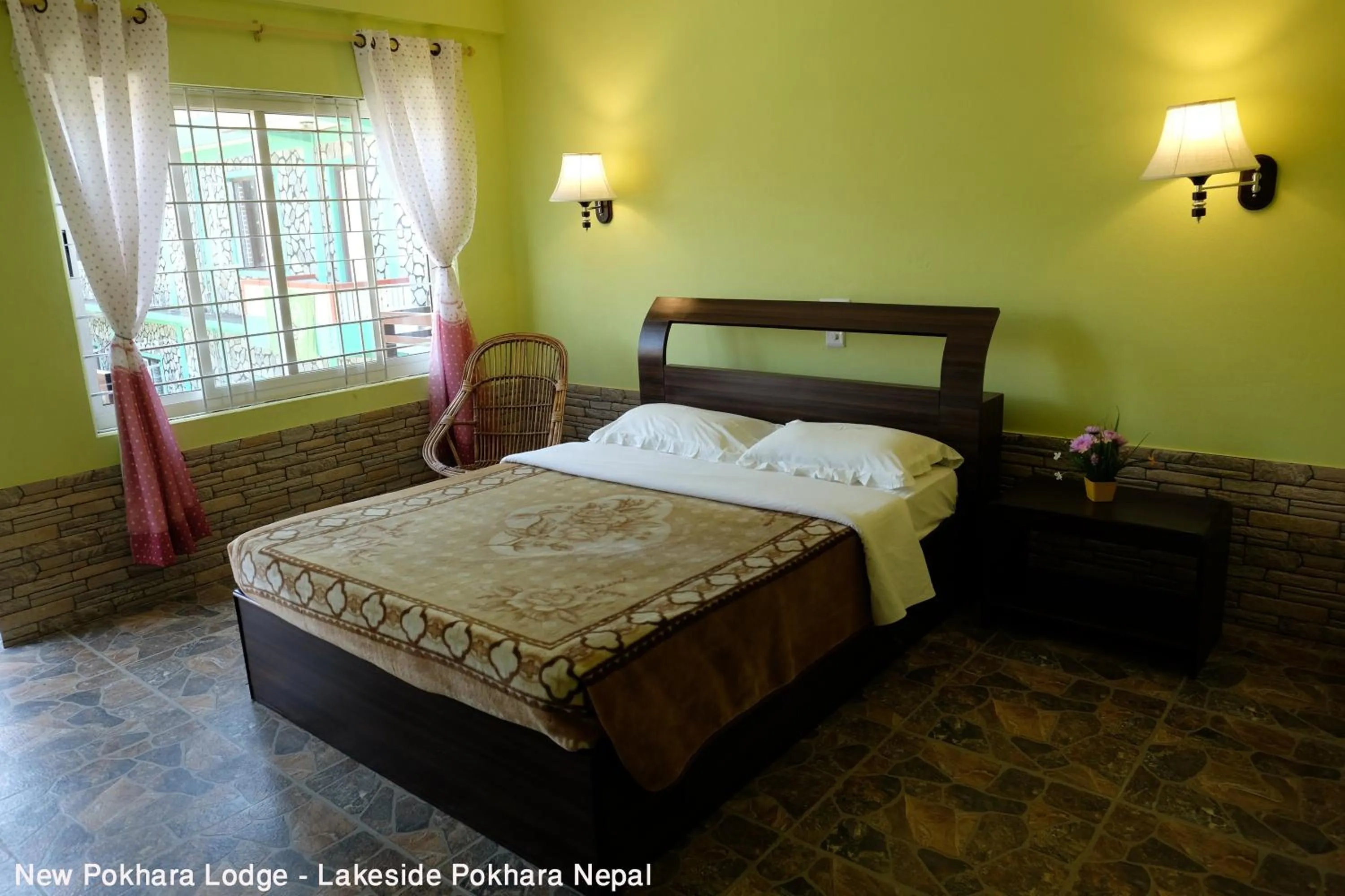 Bed in New Pokhara Lodge - Pokhara Lakeside