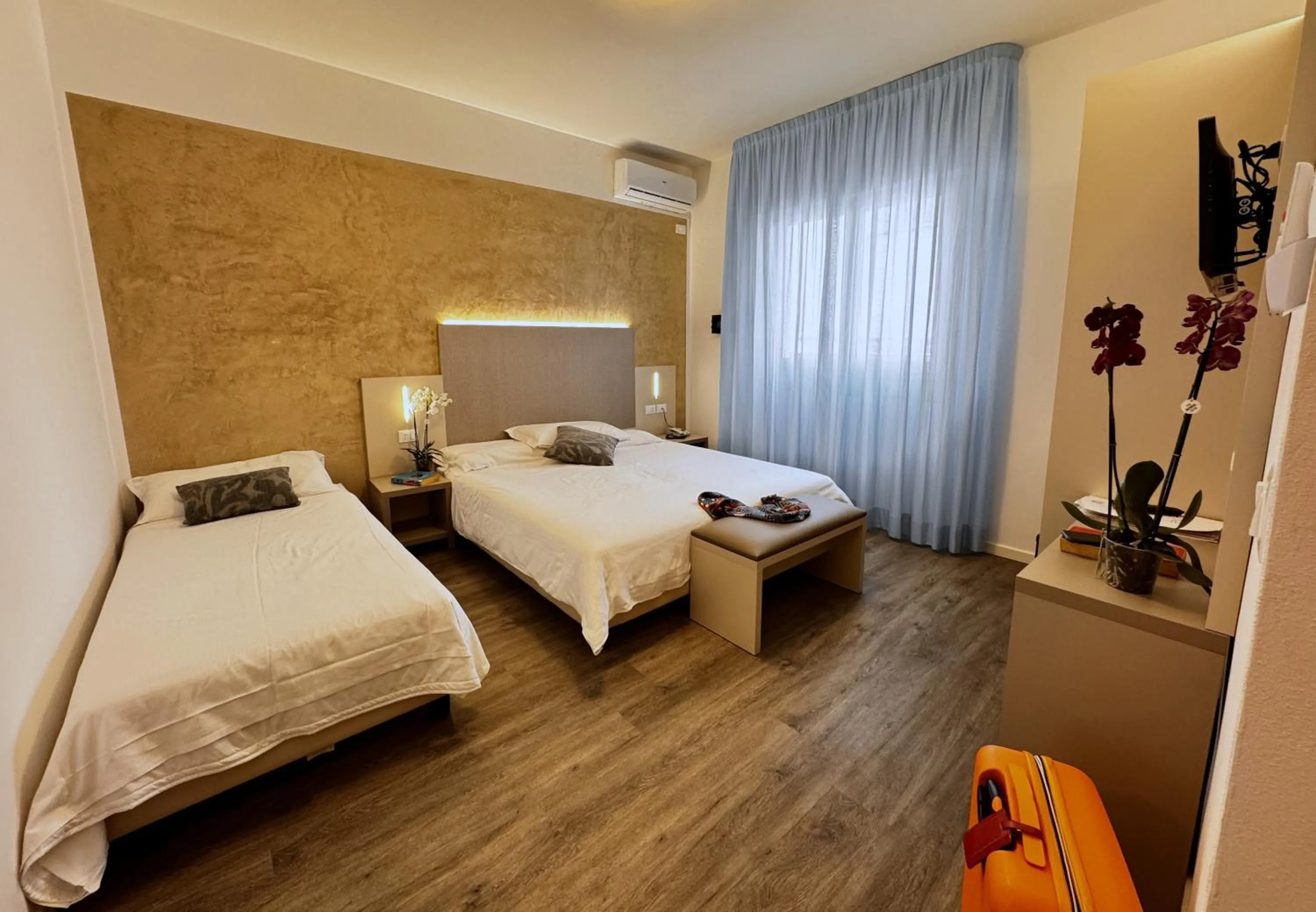 Bedroom, Bed in Hotel Etna