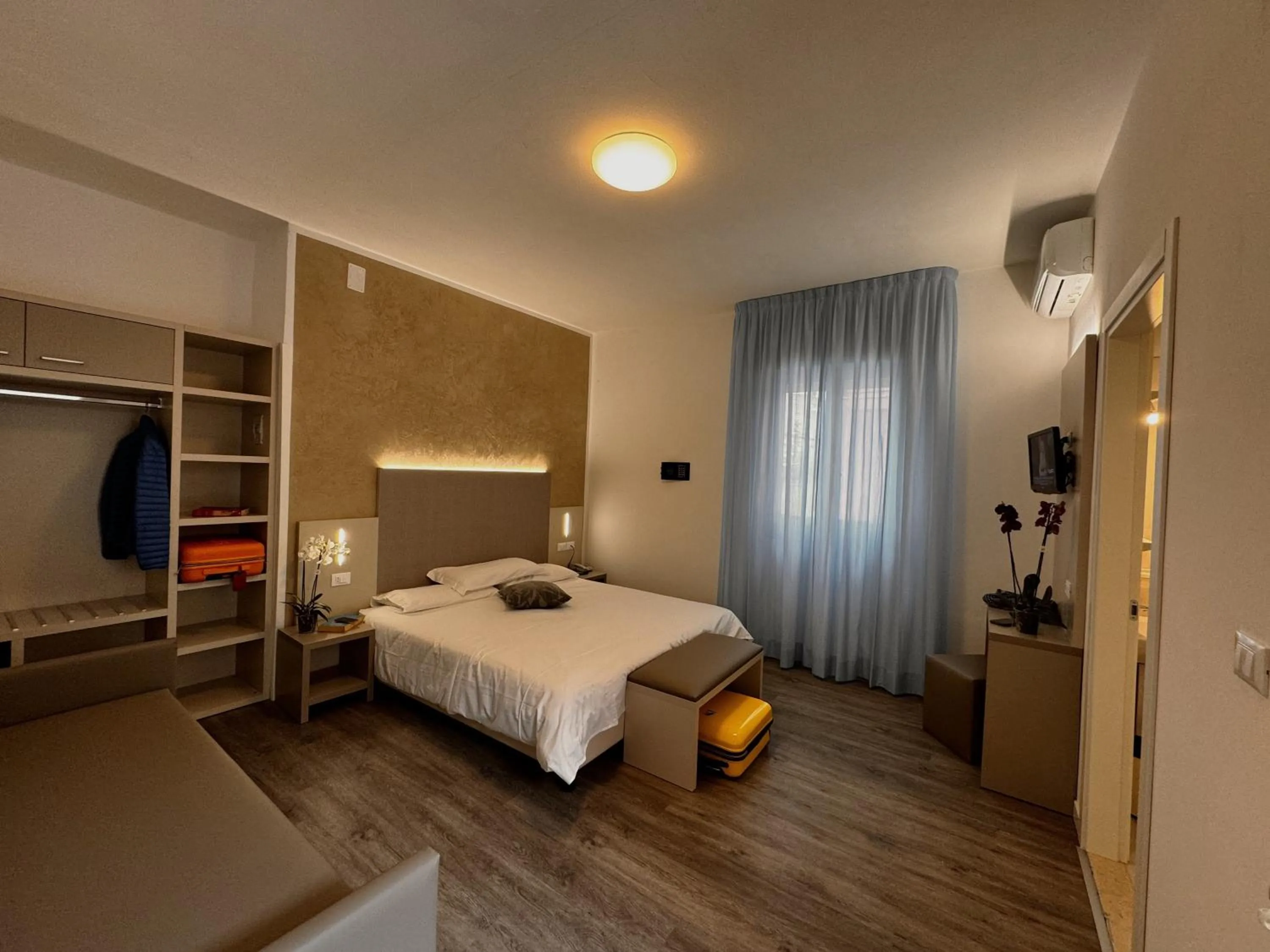 Bedroom, Bed in Hotel Etna